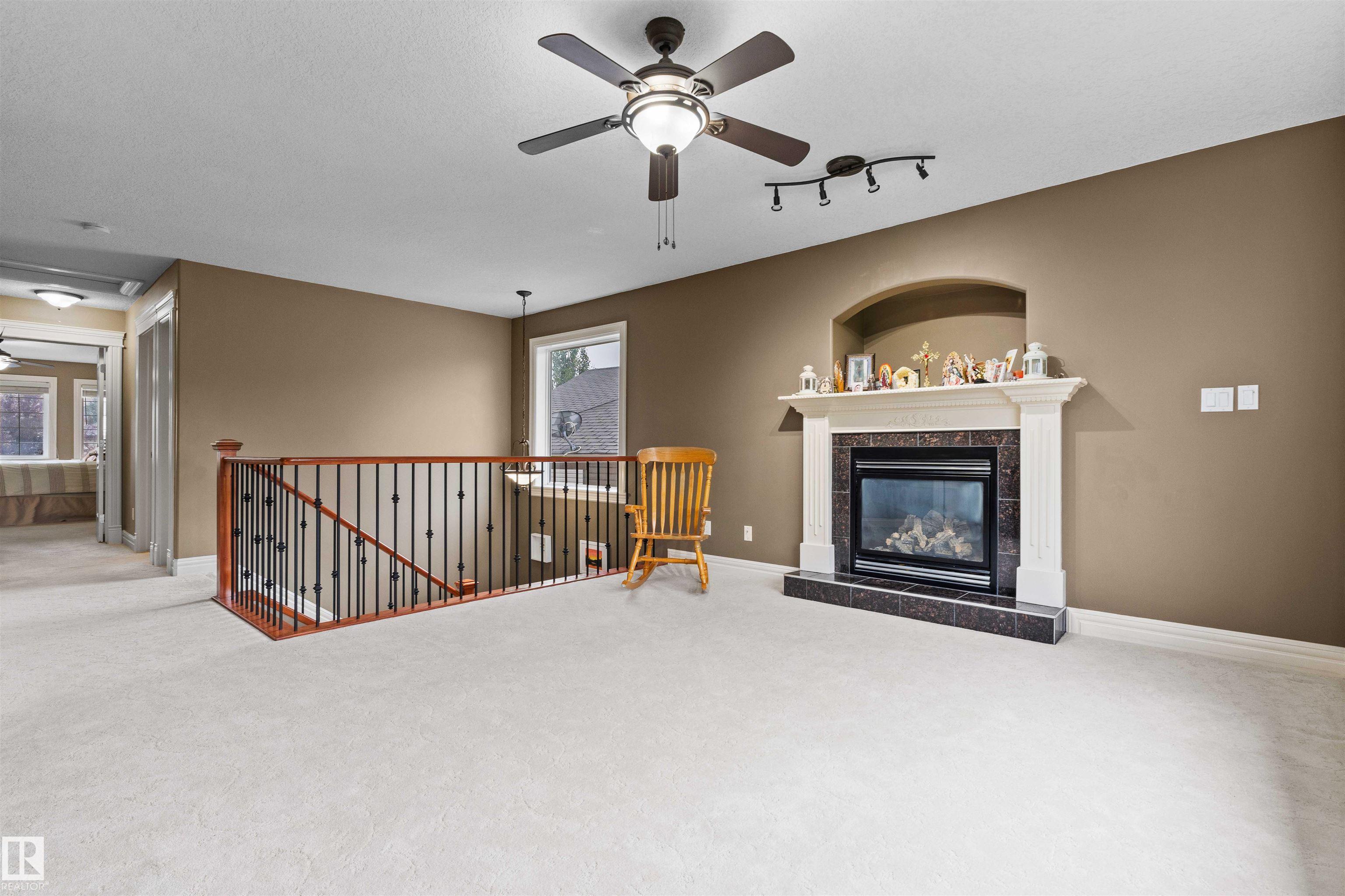 Photo 14 at 7918 7 Avenue SW, Ellerslie, Edmonton