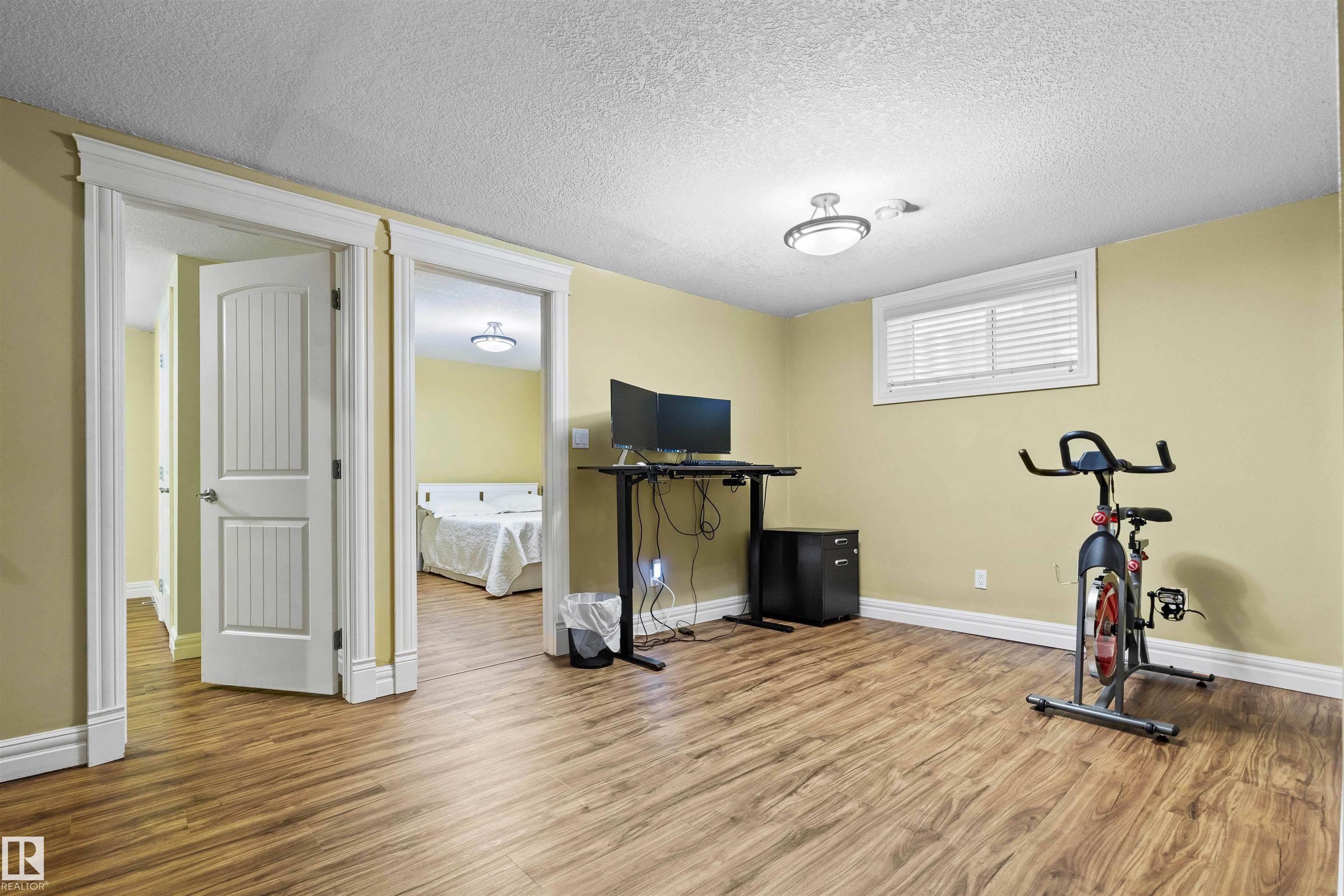 Photo 26 at 7918 7 Avenue SW, Ellerslie, Edmonton