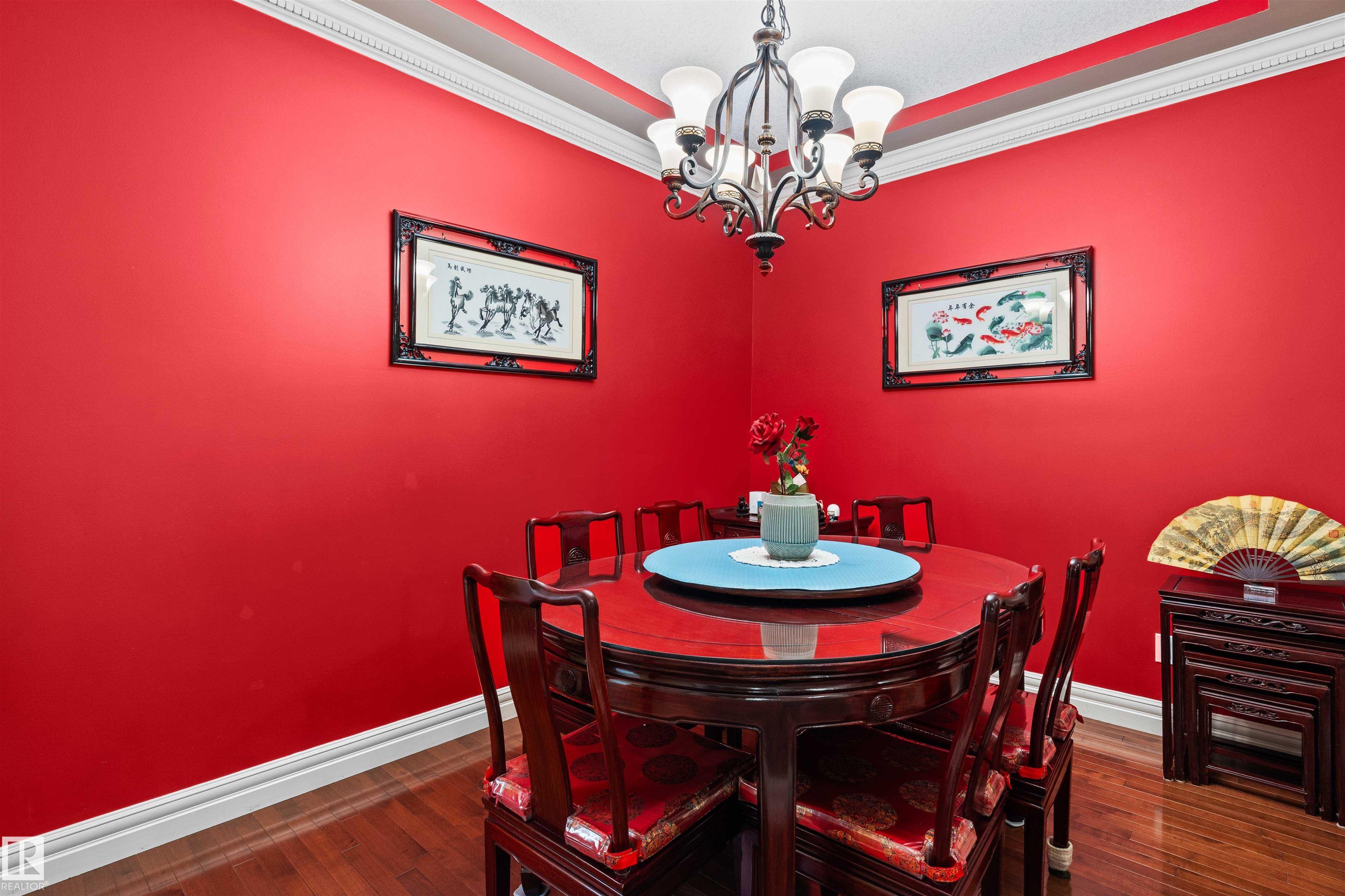 Photo 5 at 7918 7 Avenue SW, Ellerslie, Edmonton