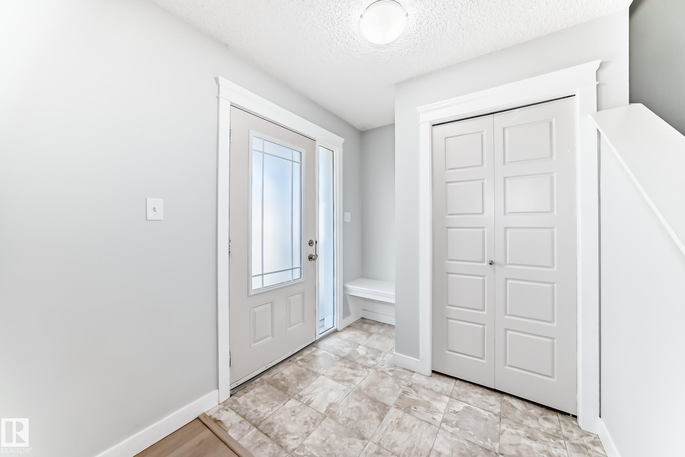 Photo 2 at 1611 52 Street SW, Walker, Edmonton