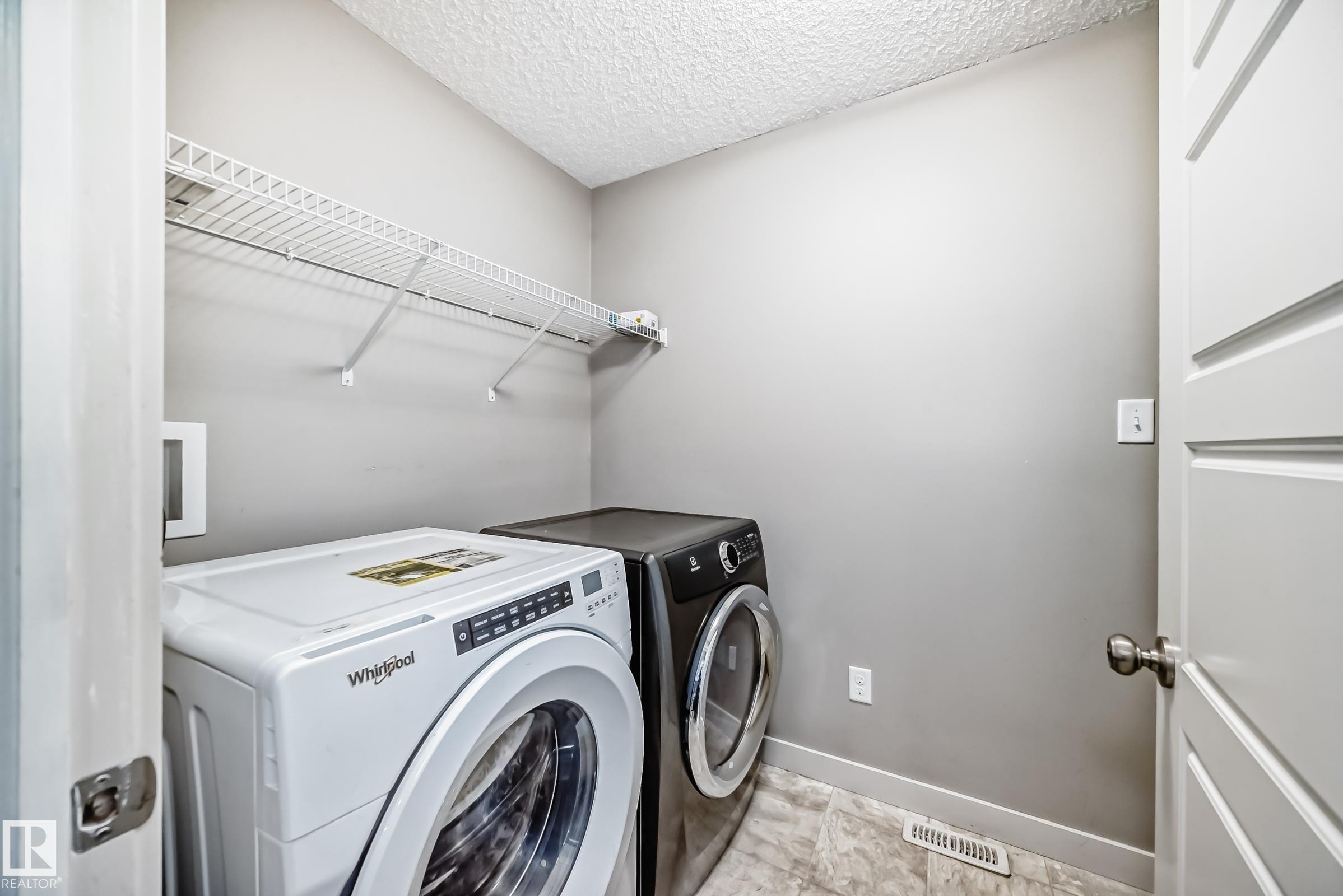 Photo 18 at 1611 52 Street SW, Walker, Edmonton