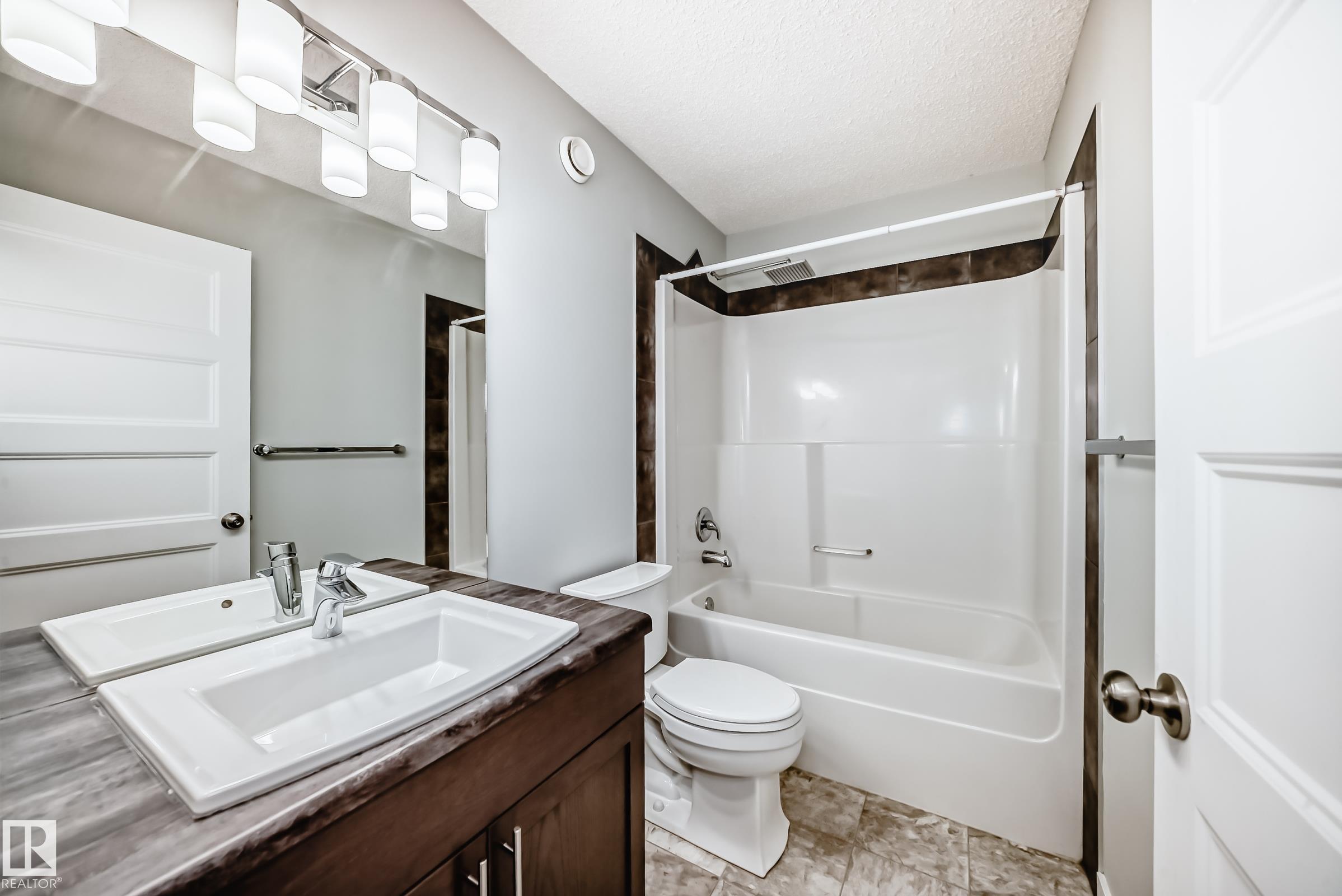 Photo 31 at 1611 52 Street SW, Walker, Edmonton