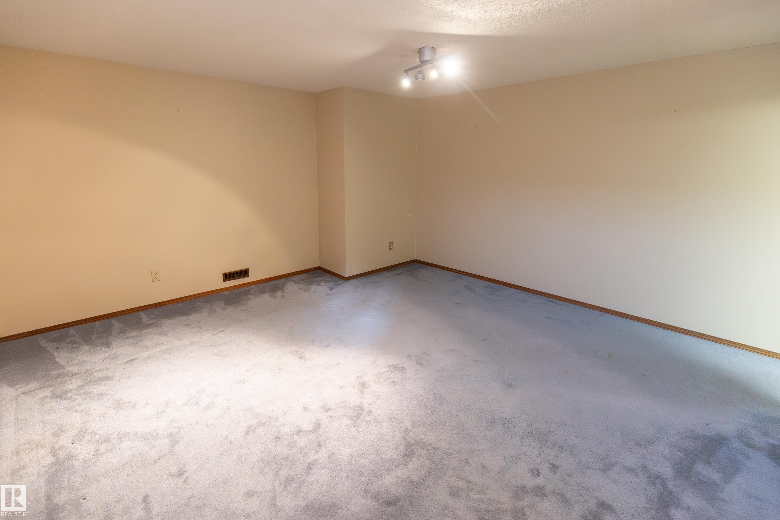 Photo 35 at 50 Hillside Crescent, Heritage Hills, Sherwood Park