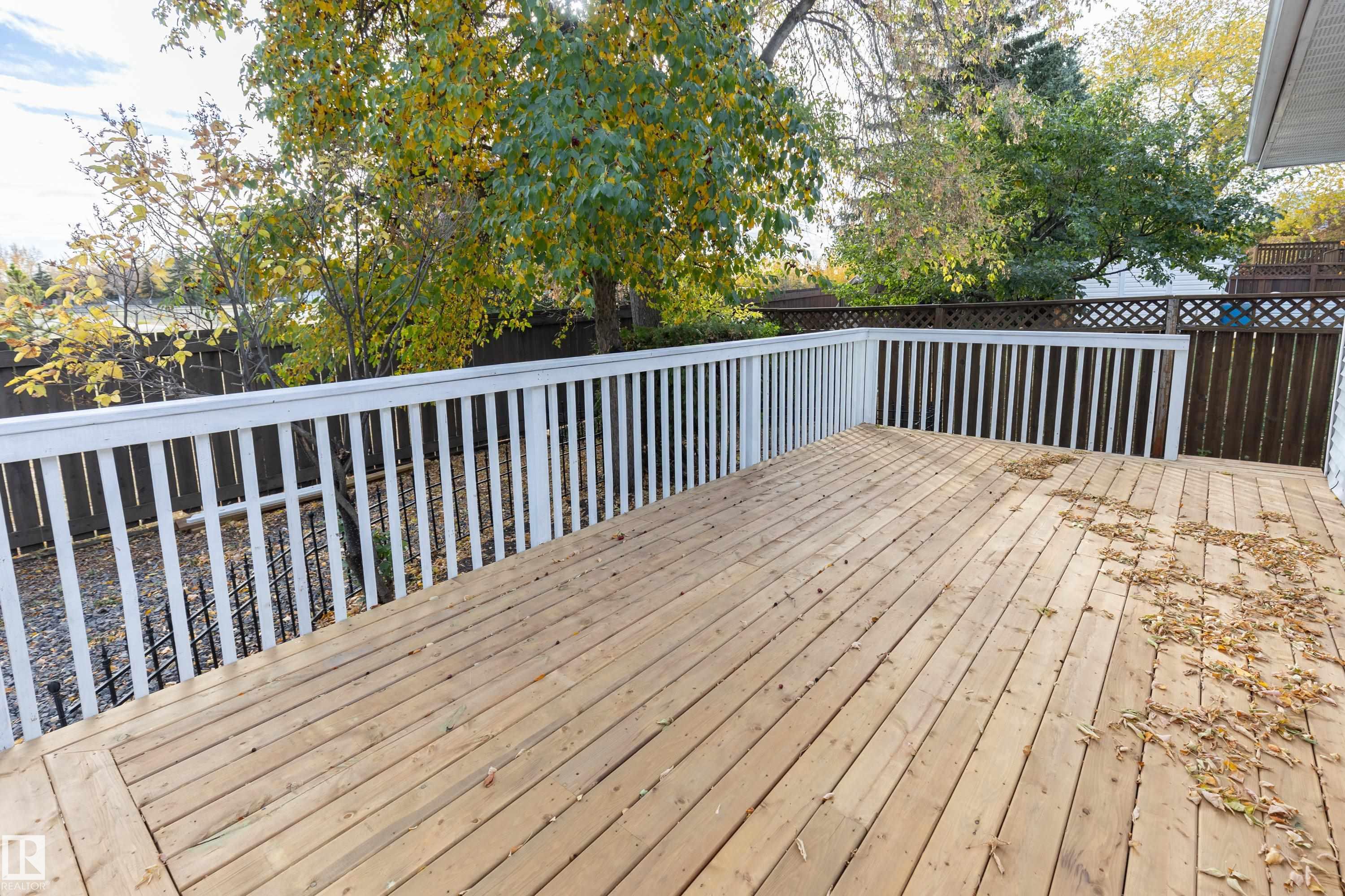 Photo 43 at 50 Hillside Crescent, Heritage Hills, Sherwood Park