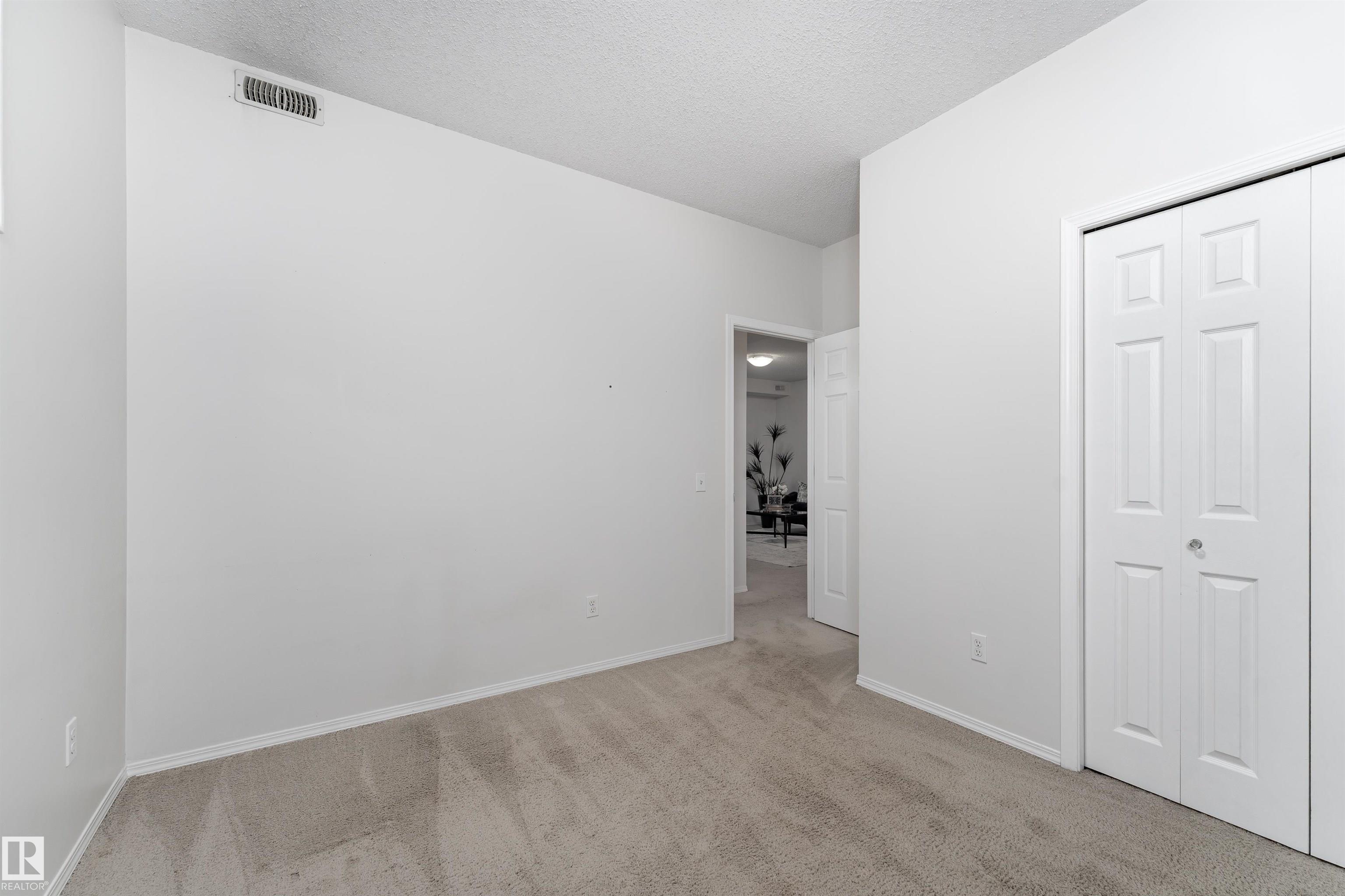 Photo 15 at 22 - 6520 2 Avenue SW, Charlesworth, Edmonton
