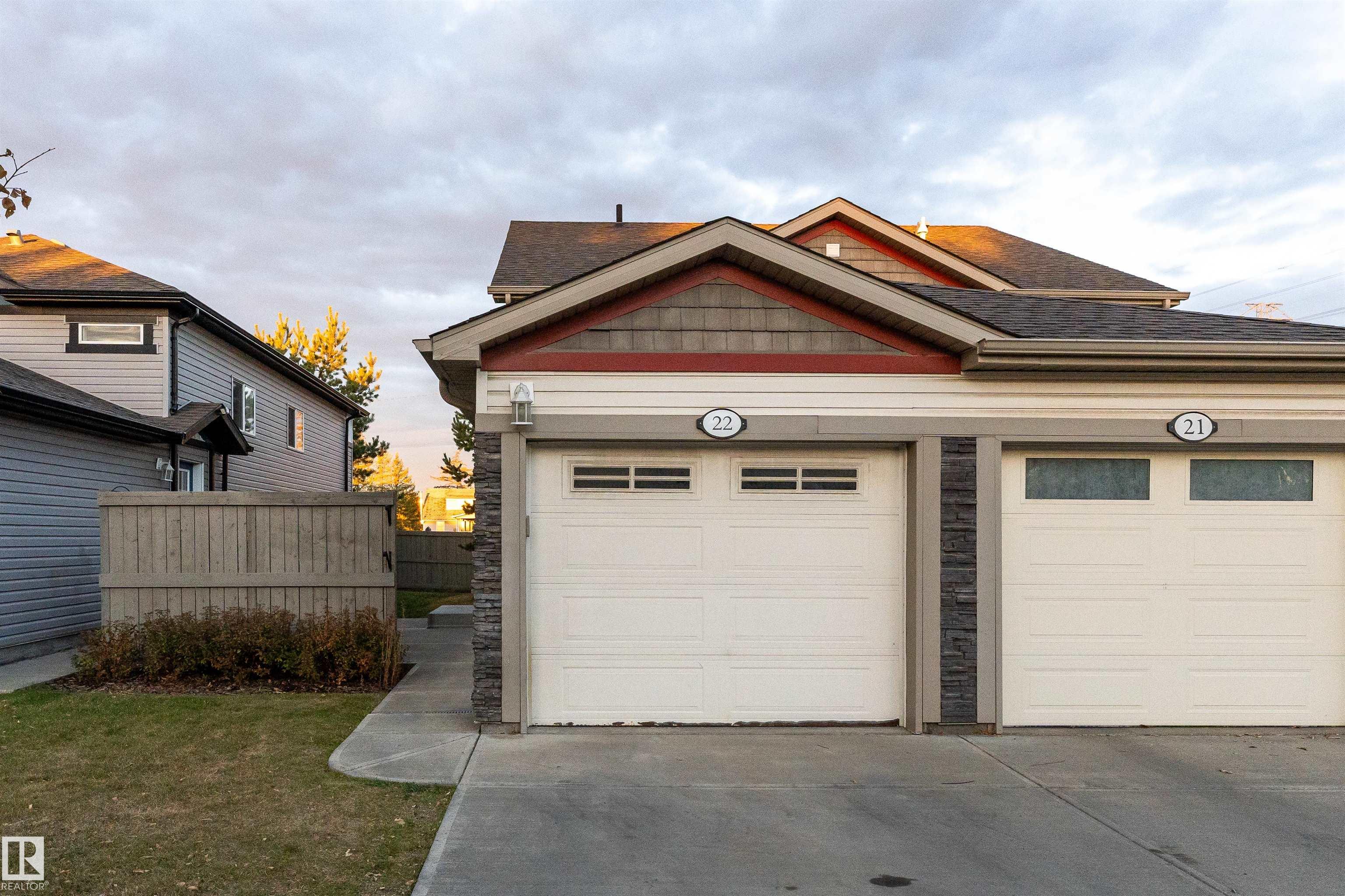 Photo 21 at 22 - 6520 2 Avenue SW, Charlesworth, Edmonton