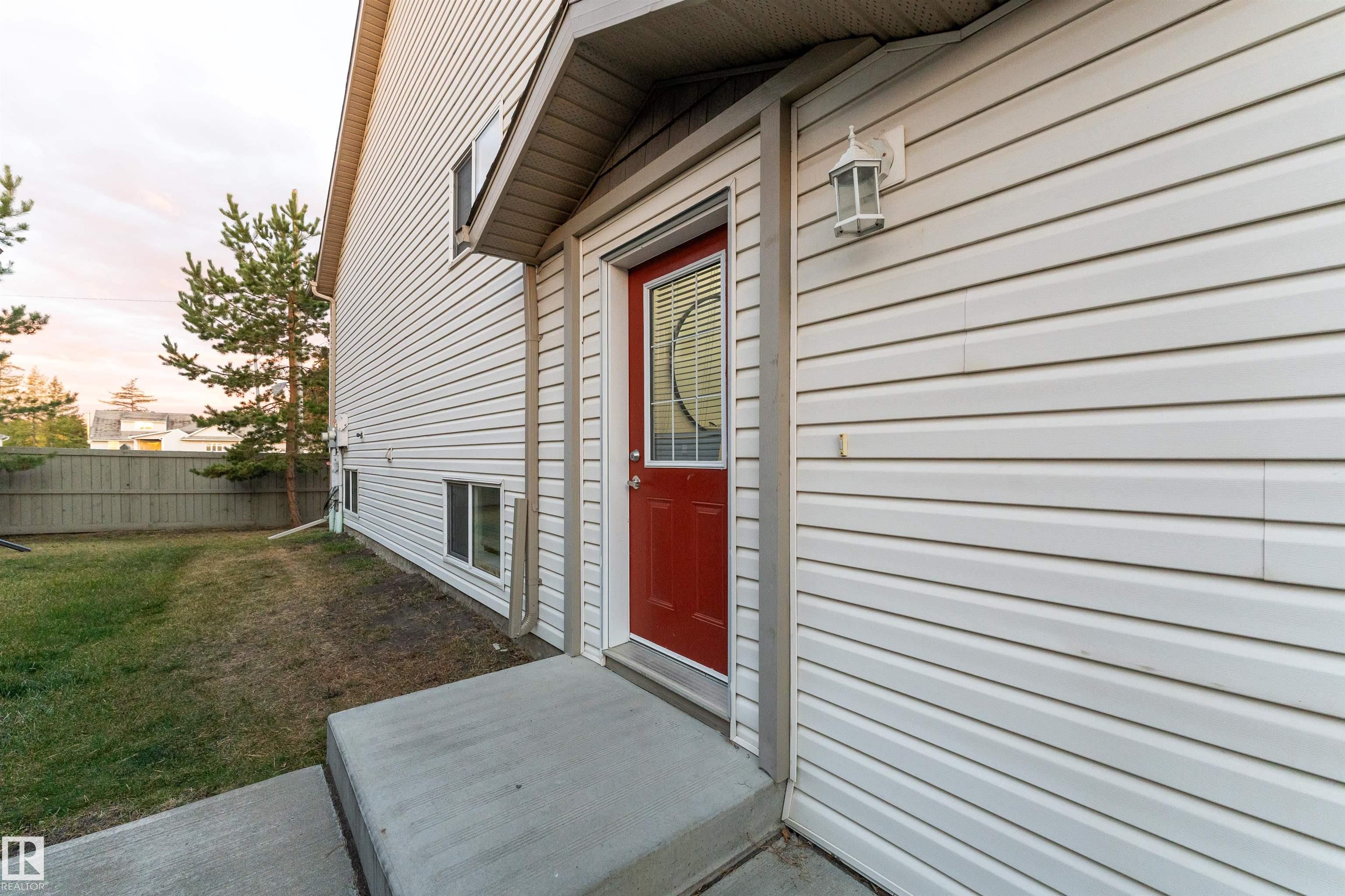 Photo 22 at 22 - 6520 2 Avenue SW, Charlesworth, Edmonton