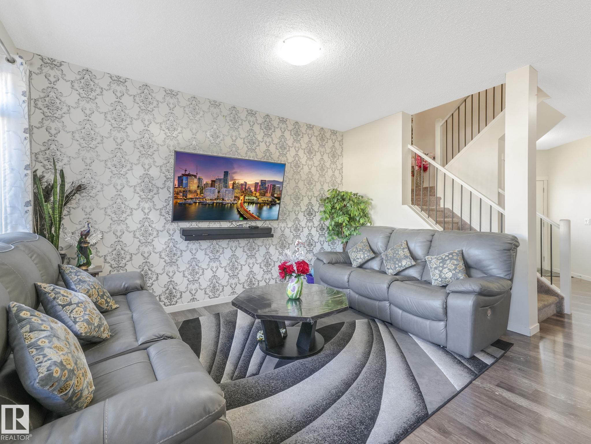 Photo 10 at 1224 25 Avenue NW, Tamarack, Edmonton