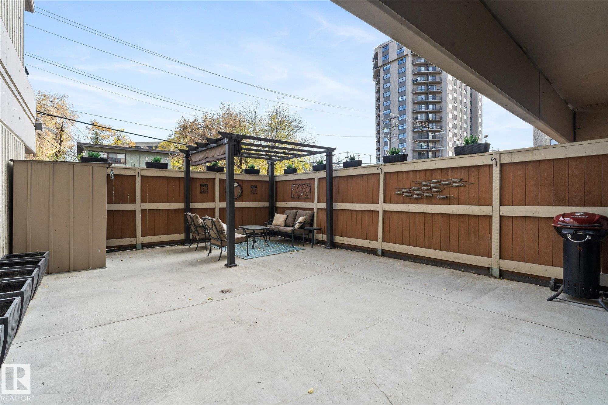 Photo 29 at 104 - 10175 114 Street NW, Wîhkwêntôwin, Edmonton