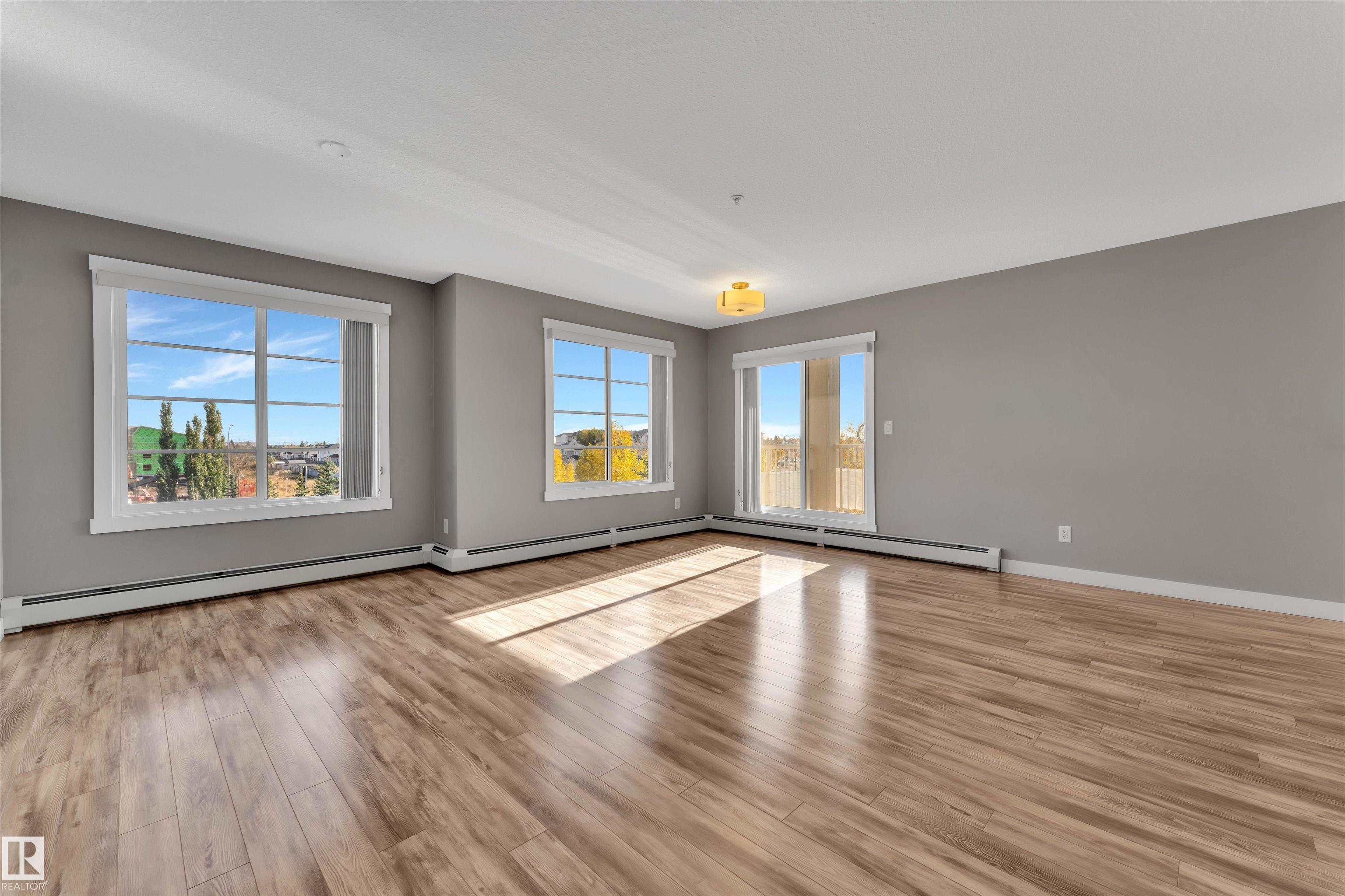 Photo 8 at 319 - 3670 139 Avenue NW, Clareview Town Centre, Edmonton