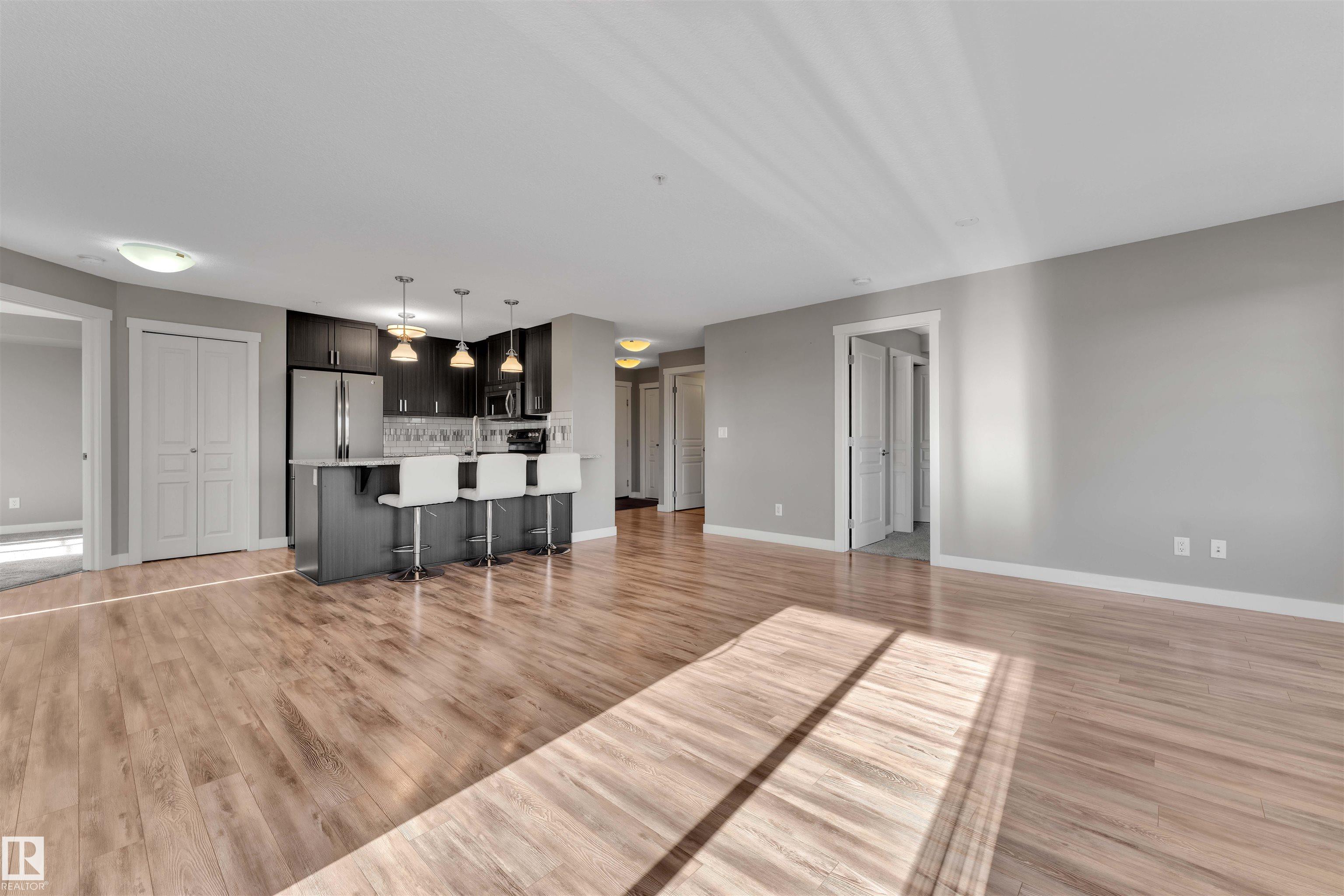 Photo 10 at 319 - 3670 139 Avenue NW, Clareview Town Centre, Edmonton