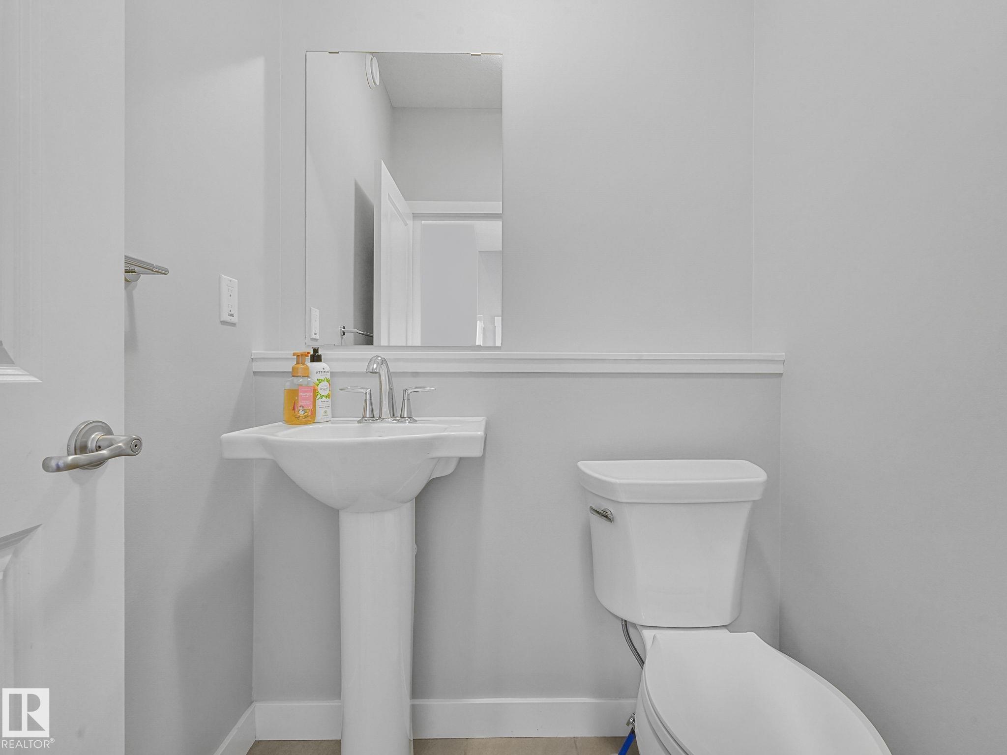 Photo 16 at 557 Sturtz Link, Southfork, Leduc