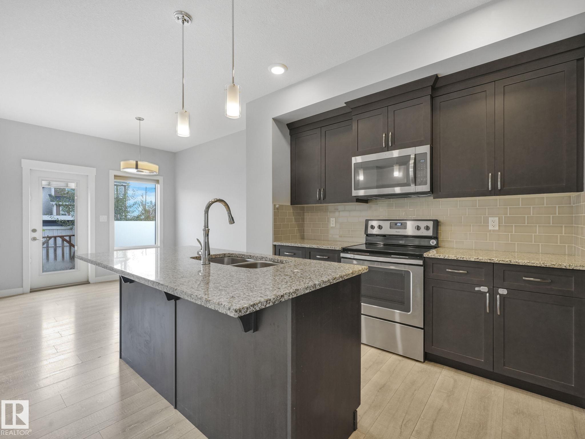 Photo 4 at 557 Sturtz Link, Southfork, Leduc
