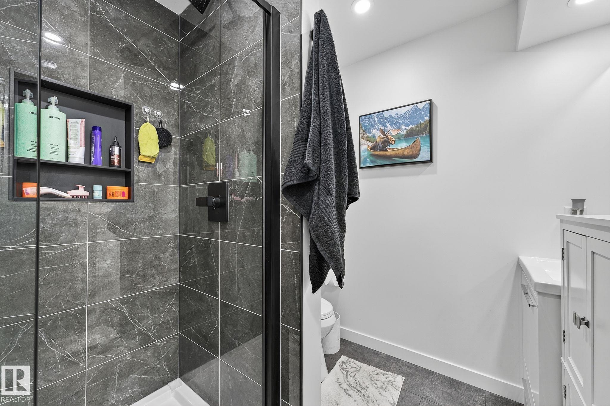 Photo 39 at 361 Nelson Drive, McLaughlin, Spruce Grove