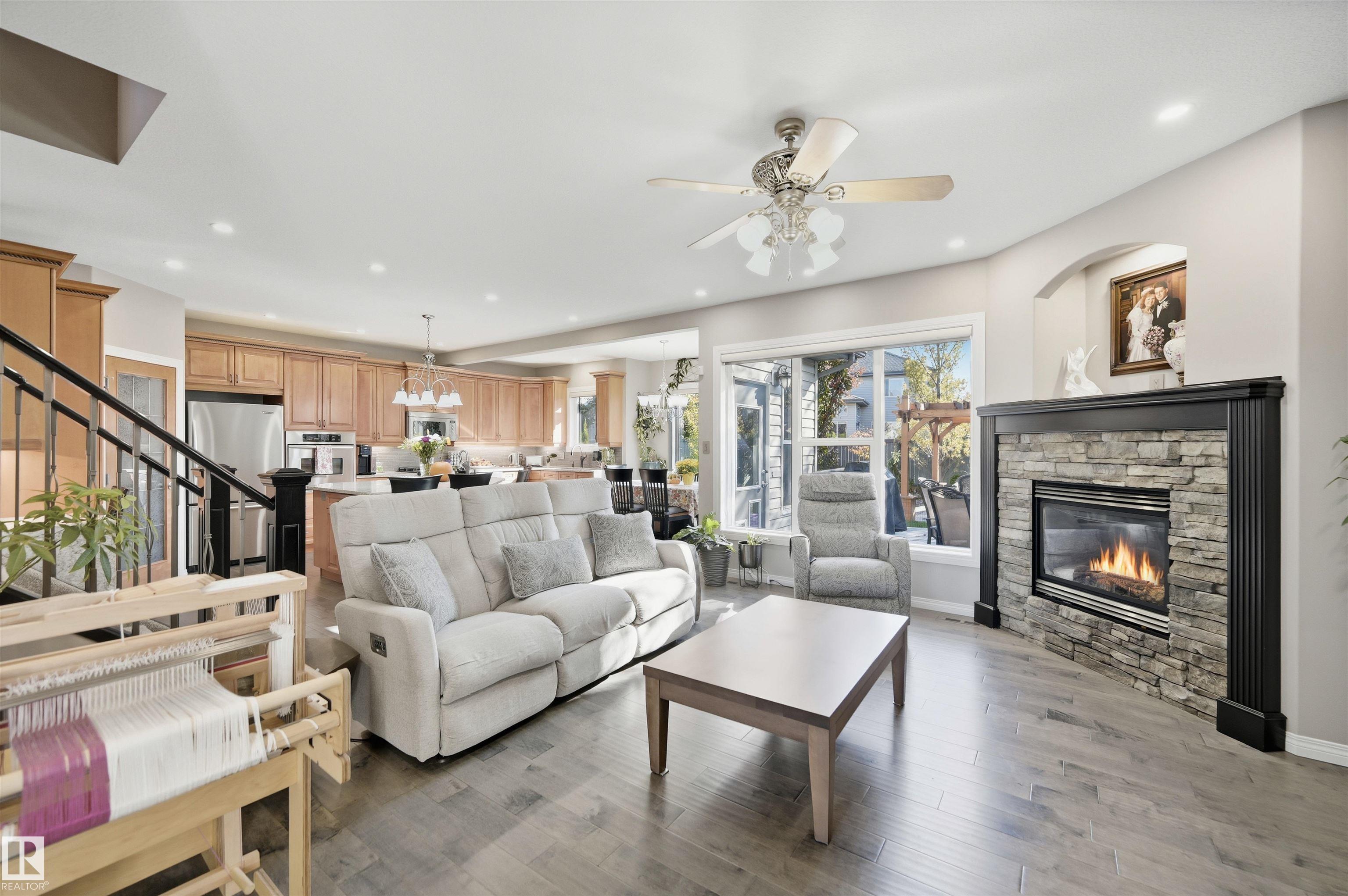 Photo 9 at 2311 Bailey Court SW, Blackmud Creek, Edmonton