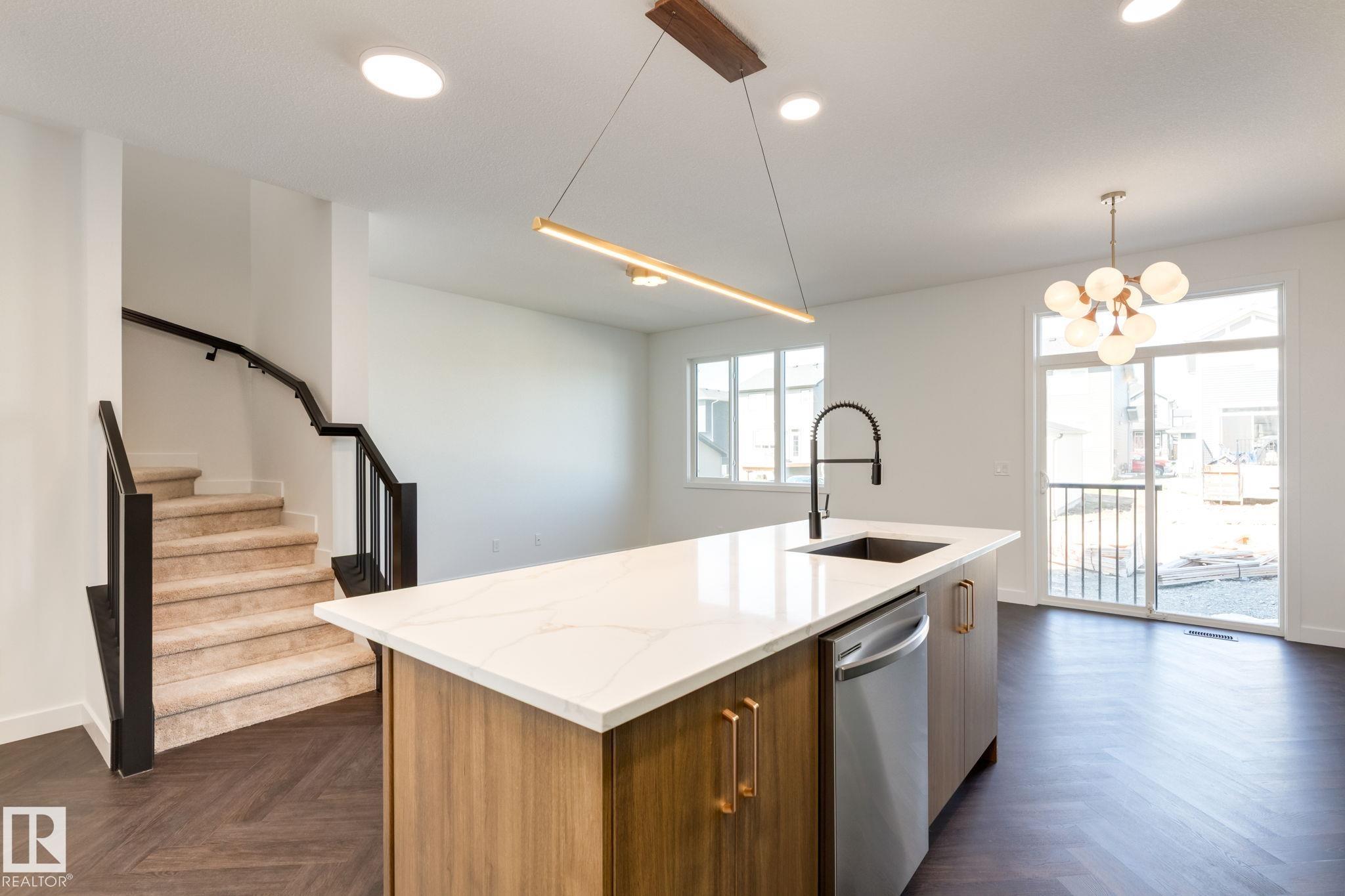 Picture for 2128 CROSSBILL LN NW