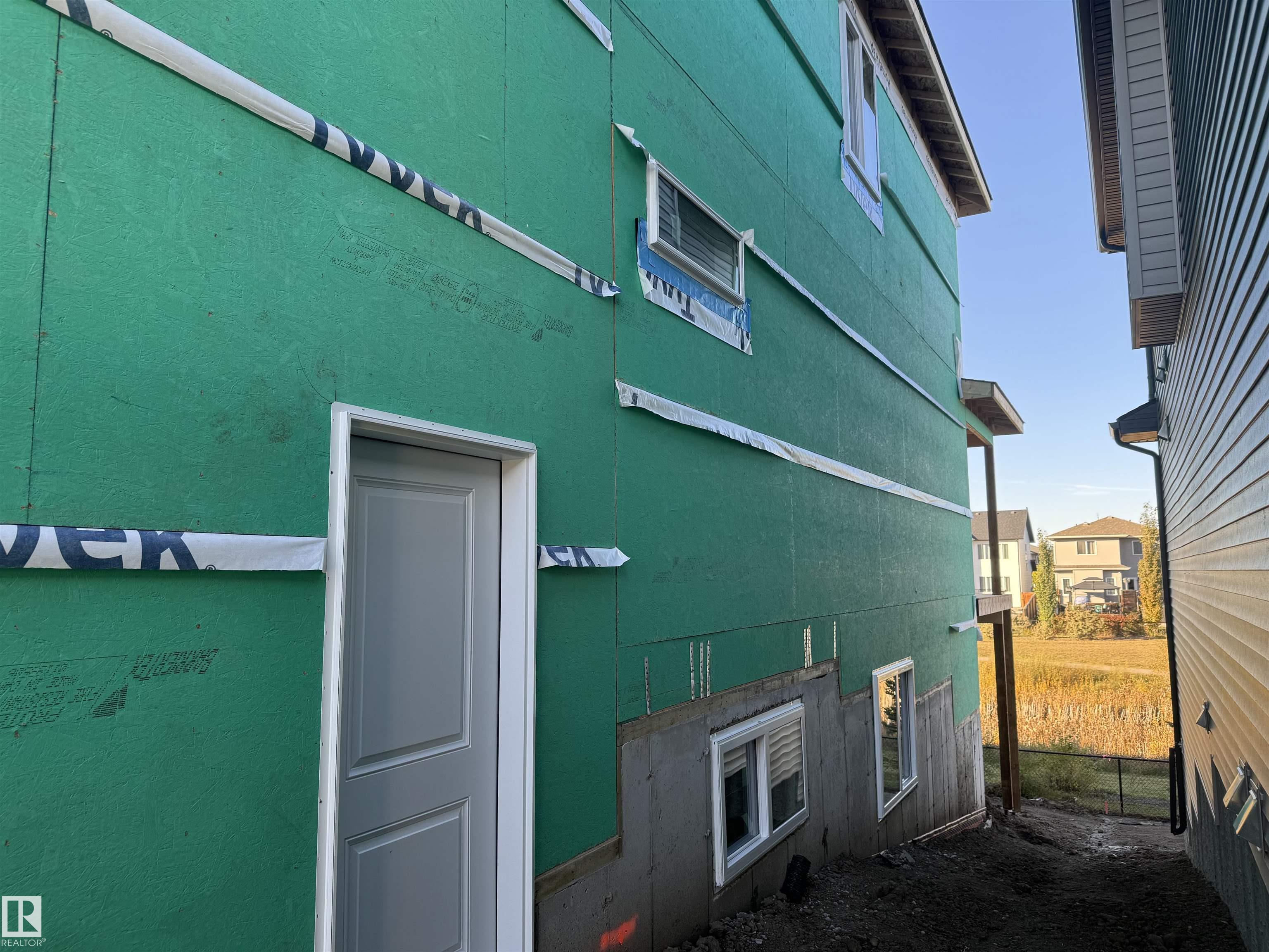 Photo 6 at 28 Harley Way, Hilldowns, Spruce Grove