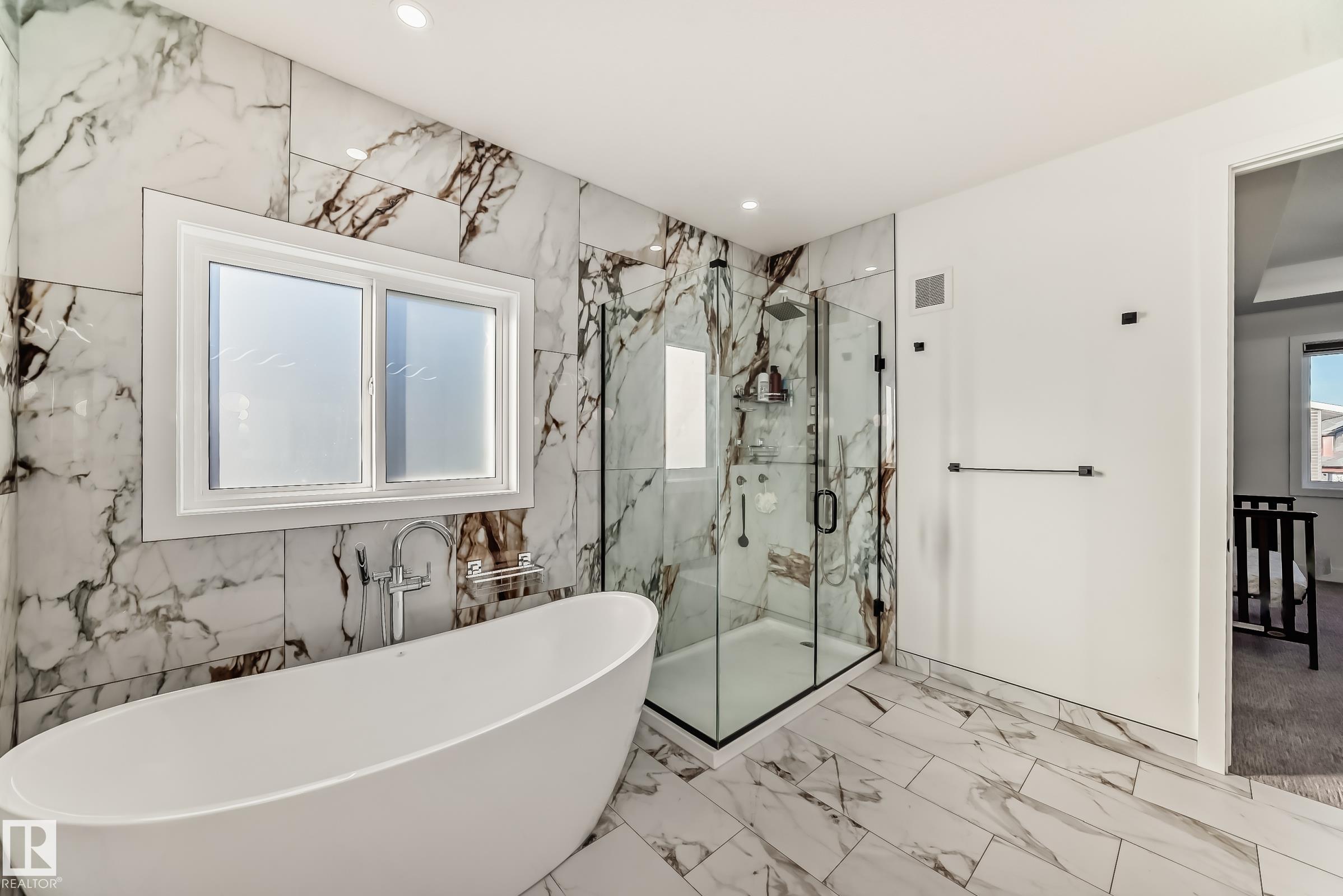 Photo 43 at 42 Elwyck Gate, Fenwyck, Spruce Grove