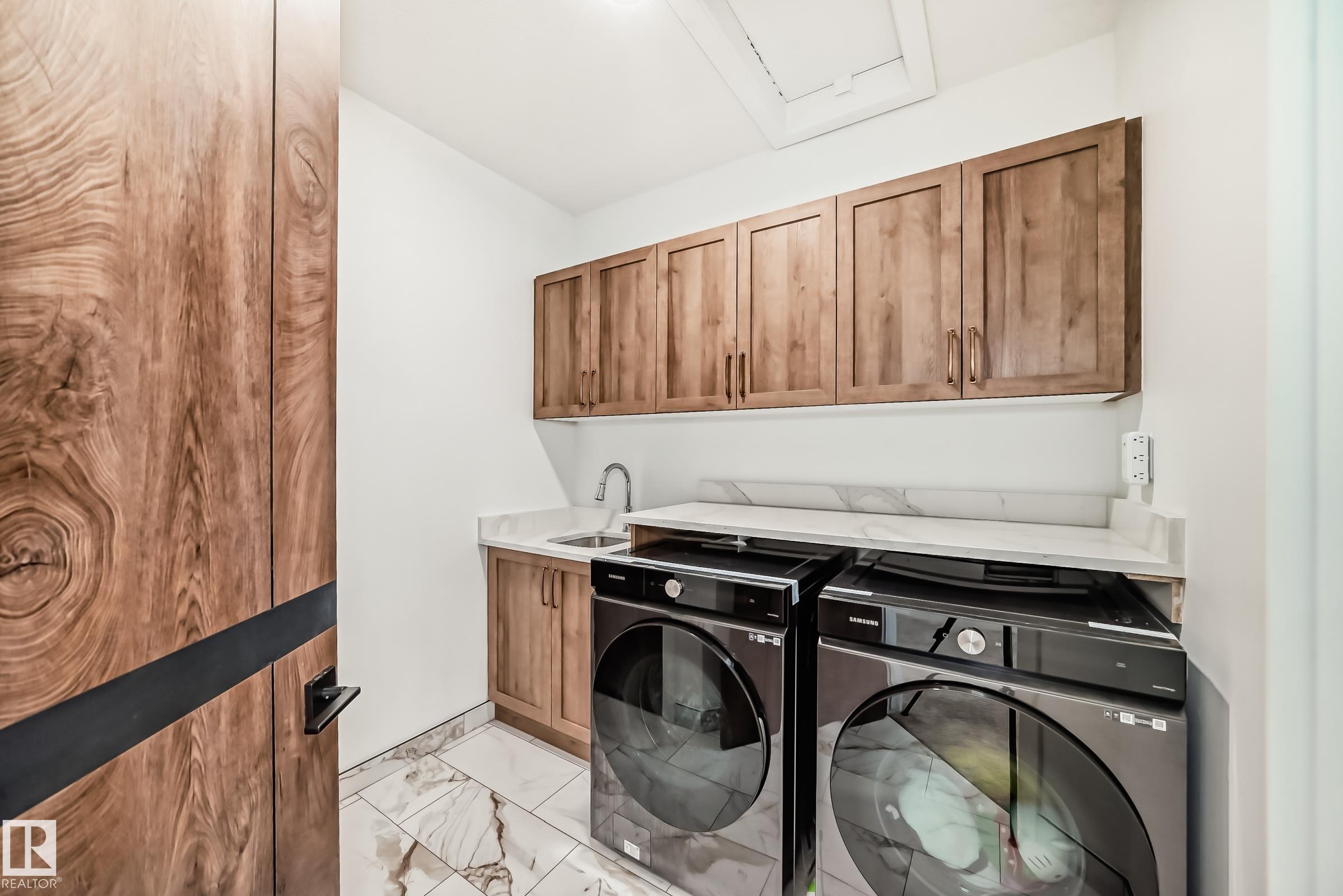 Photo 65 at 42 Elwyck Gate, Fenwyck, Spruce Grove