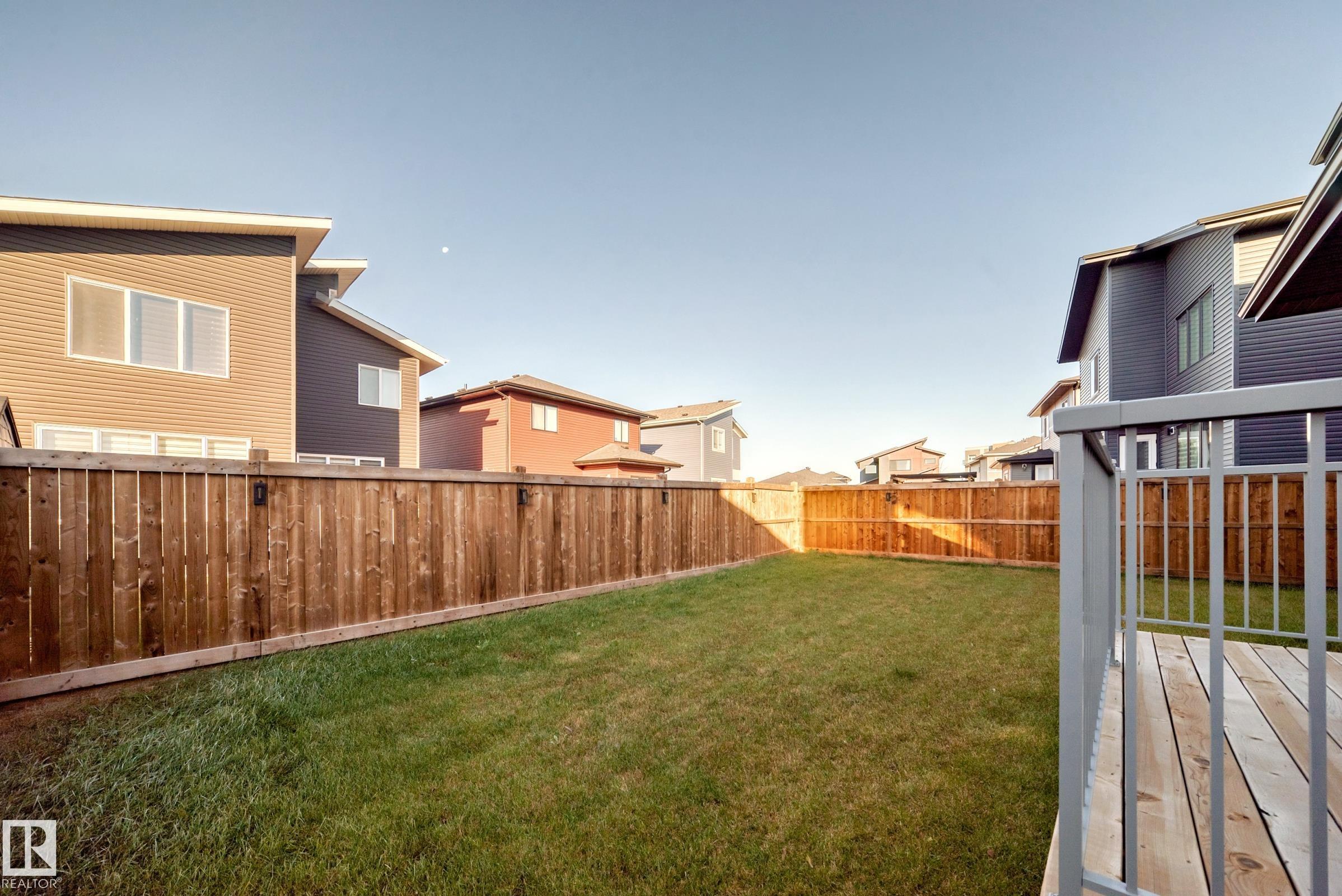 Photo 69 at 42 Elwyck Gate, Fenwyck, Spruce Grove