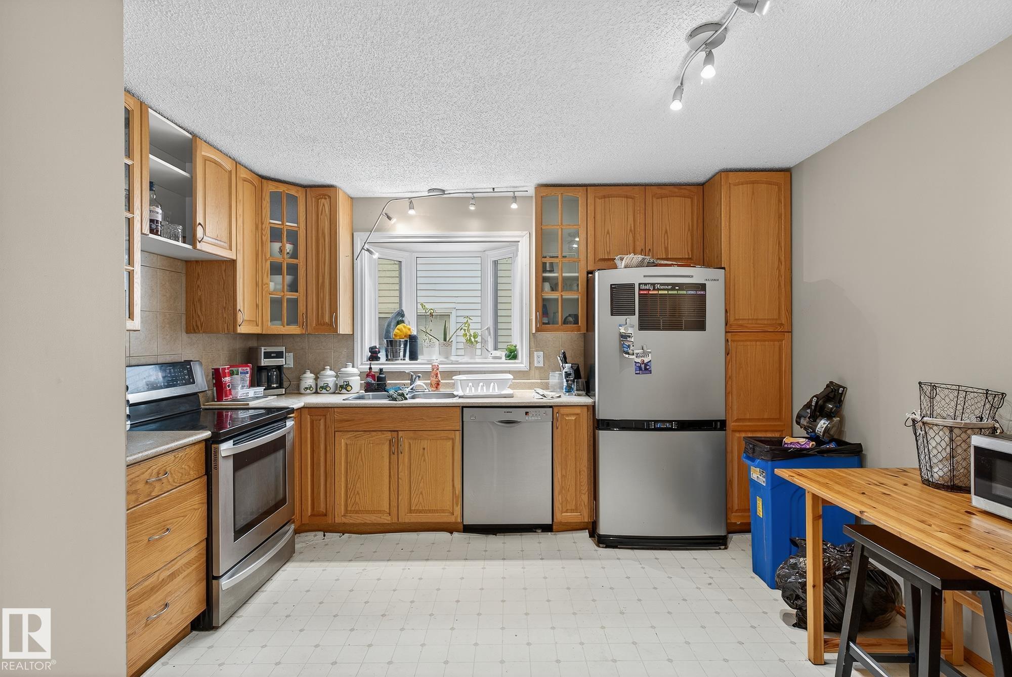 Photo 3 at 107 Millgrove Drive, Millgrove, Spruce Grove