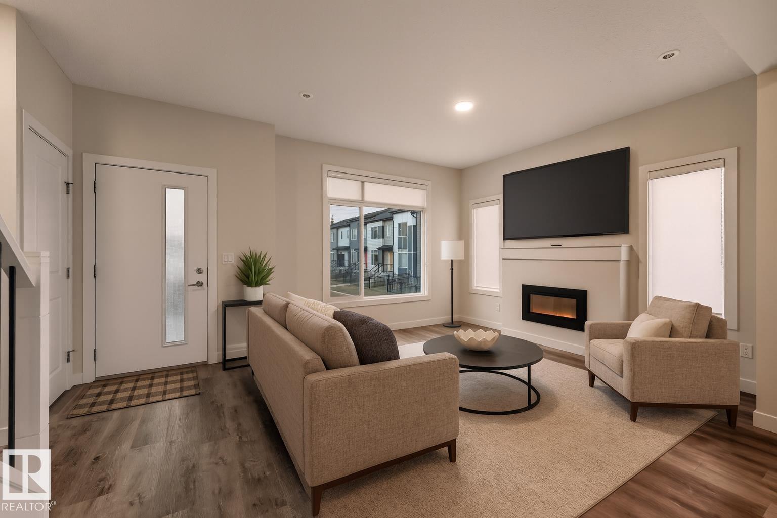 Photo 4 at 52 - 804 Welsh Drive SW, Walker, Edmonton