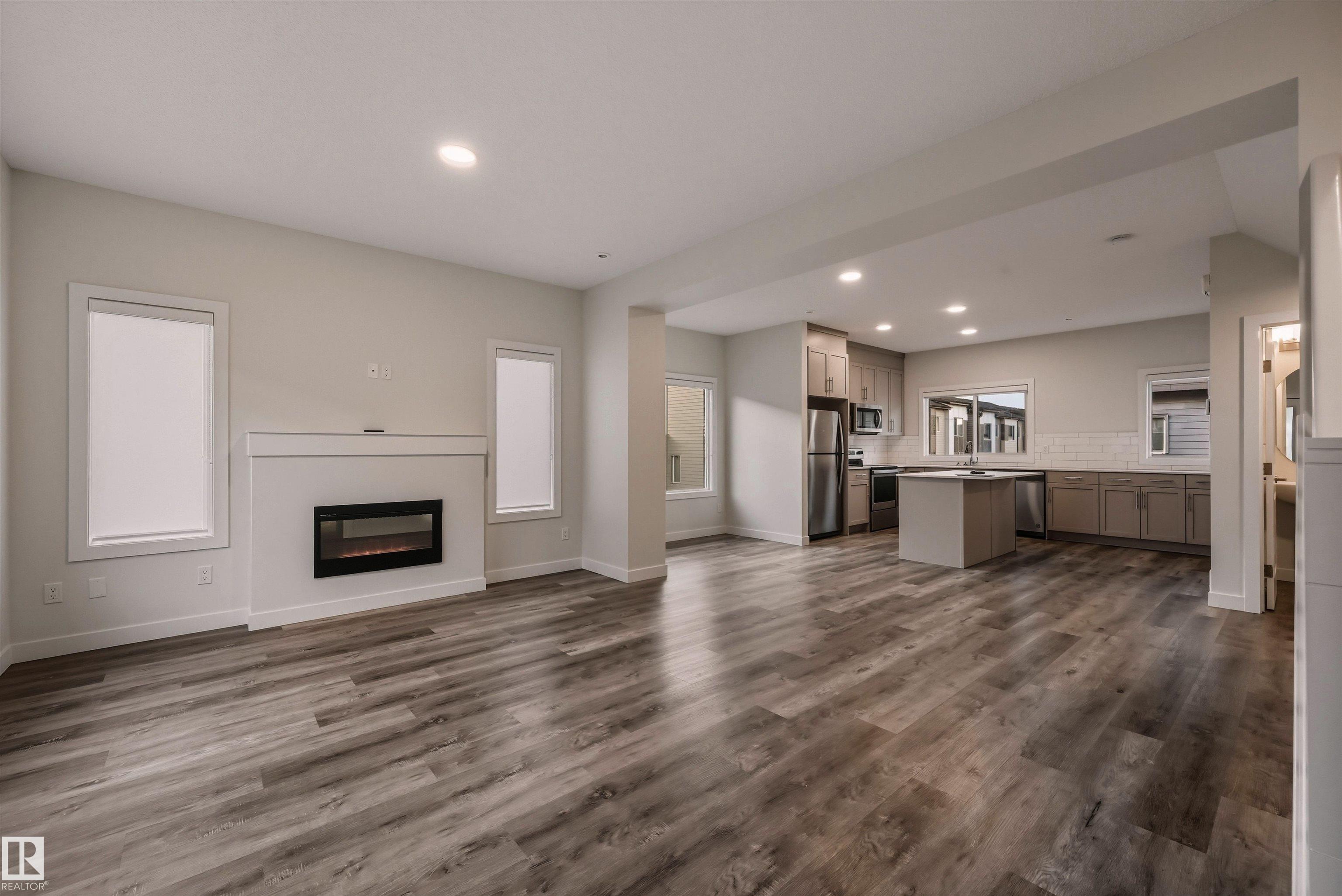 Photo 7 at 52 - 804 Welsh Drive SW, Walker, Edmonton