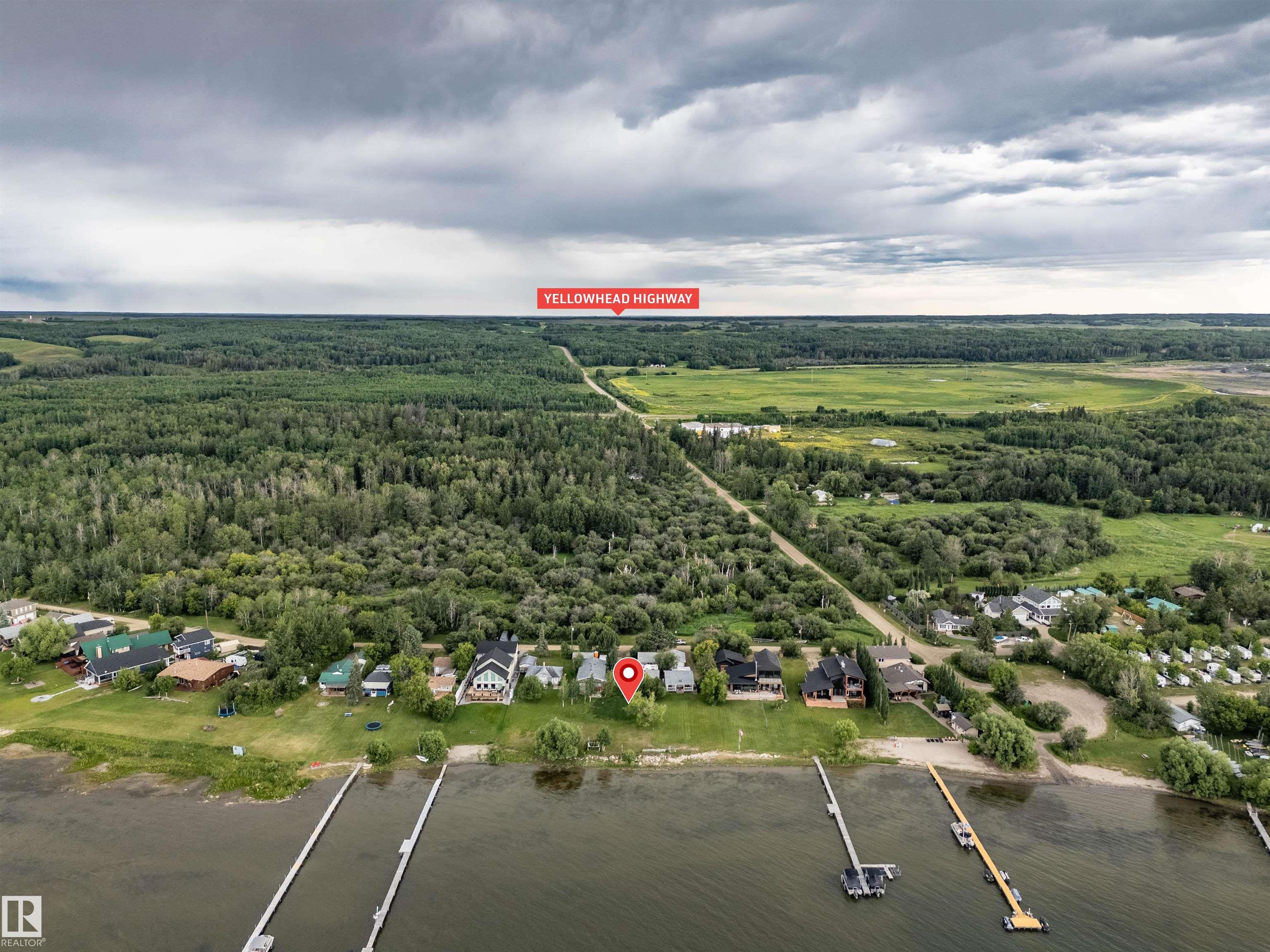 Photo 10 at 53026 Rge Road 43, Rizzie Beach, Rural Parkland County