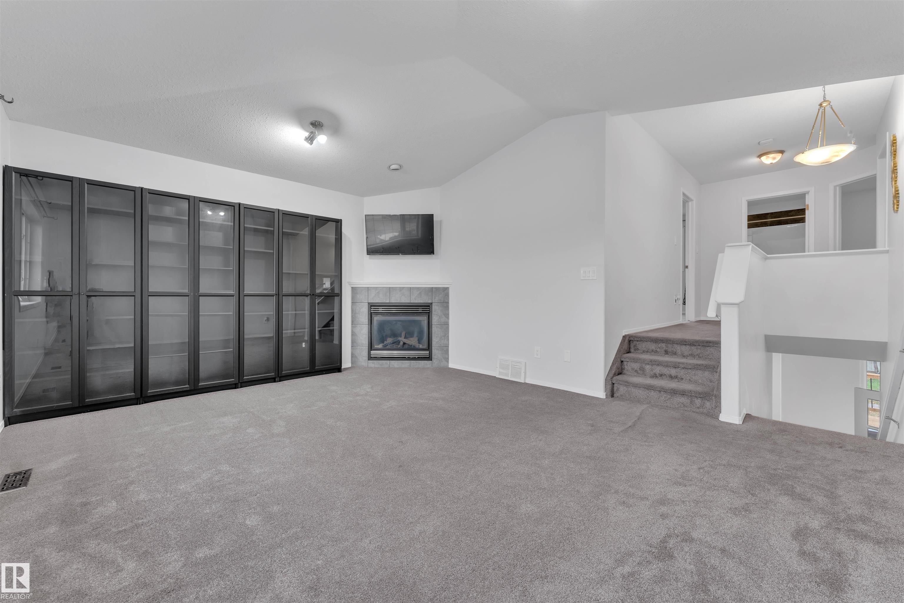 Photo 12 at 3323 26 Avenue NW, Silver Berry, Edmonton