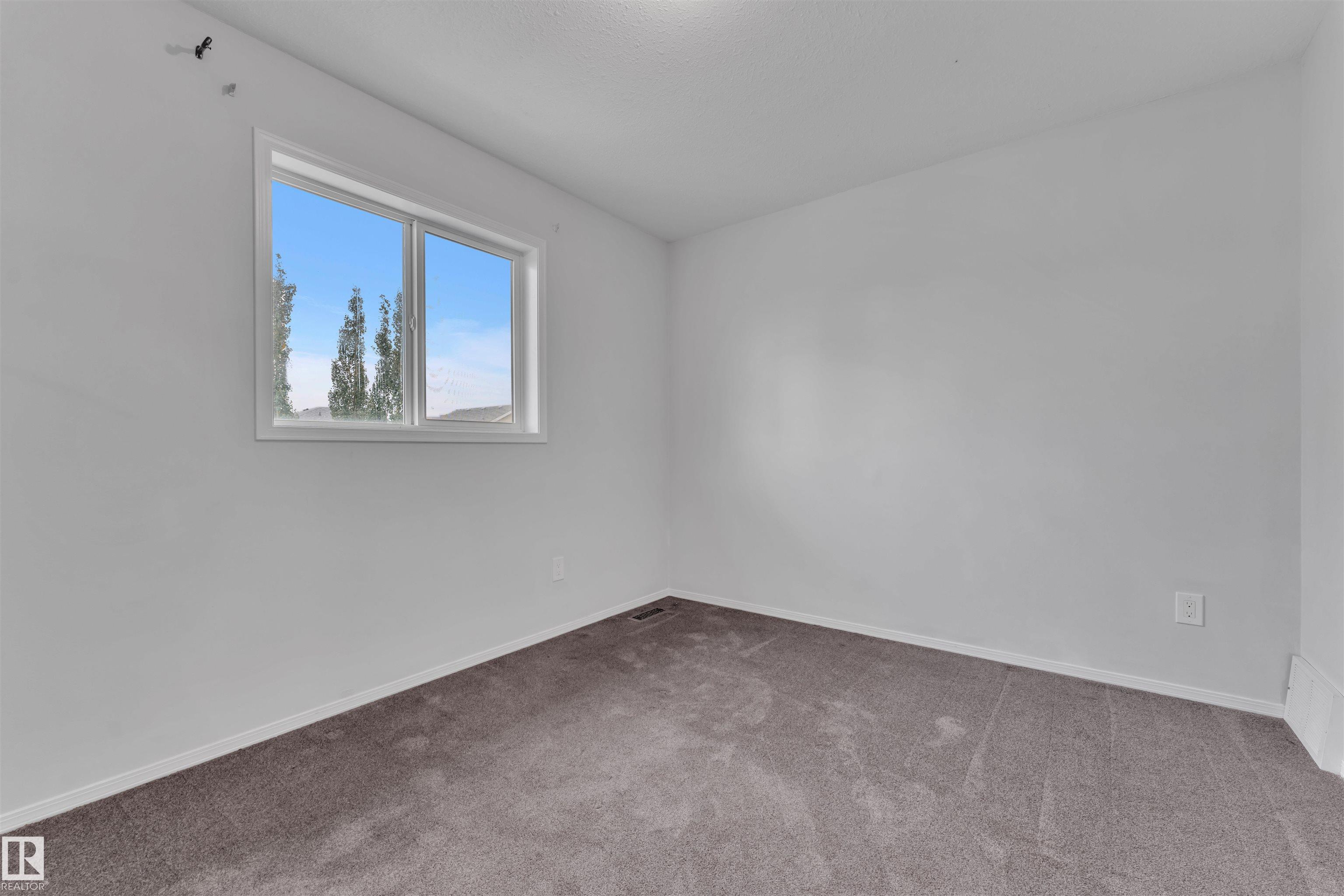 Photo 21 at 3323 26 Avenue NW, Silver Berry, Edmonton