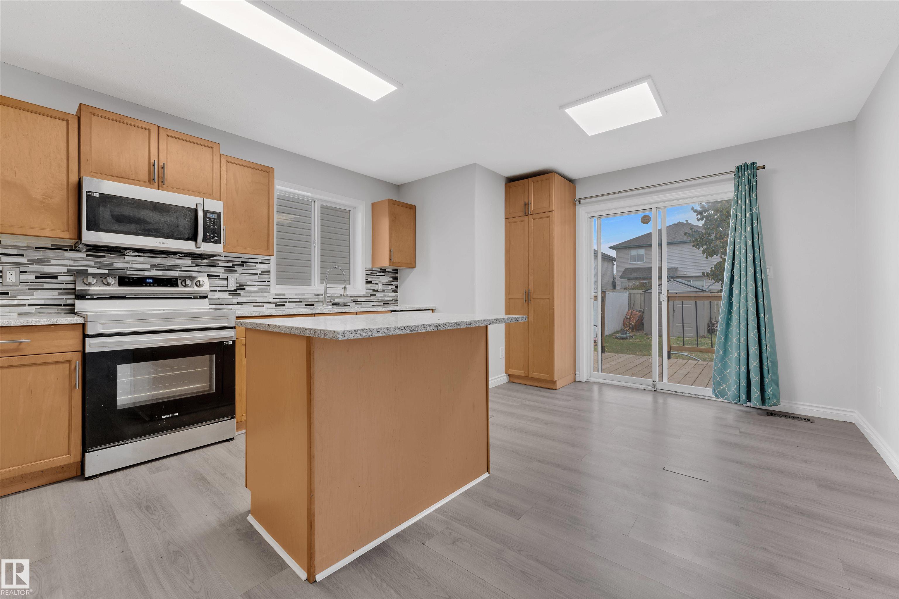 Photo 29 at 3323 26 Avenue NW, Silver Berry, Edmonton