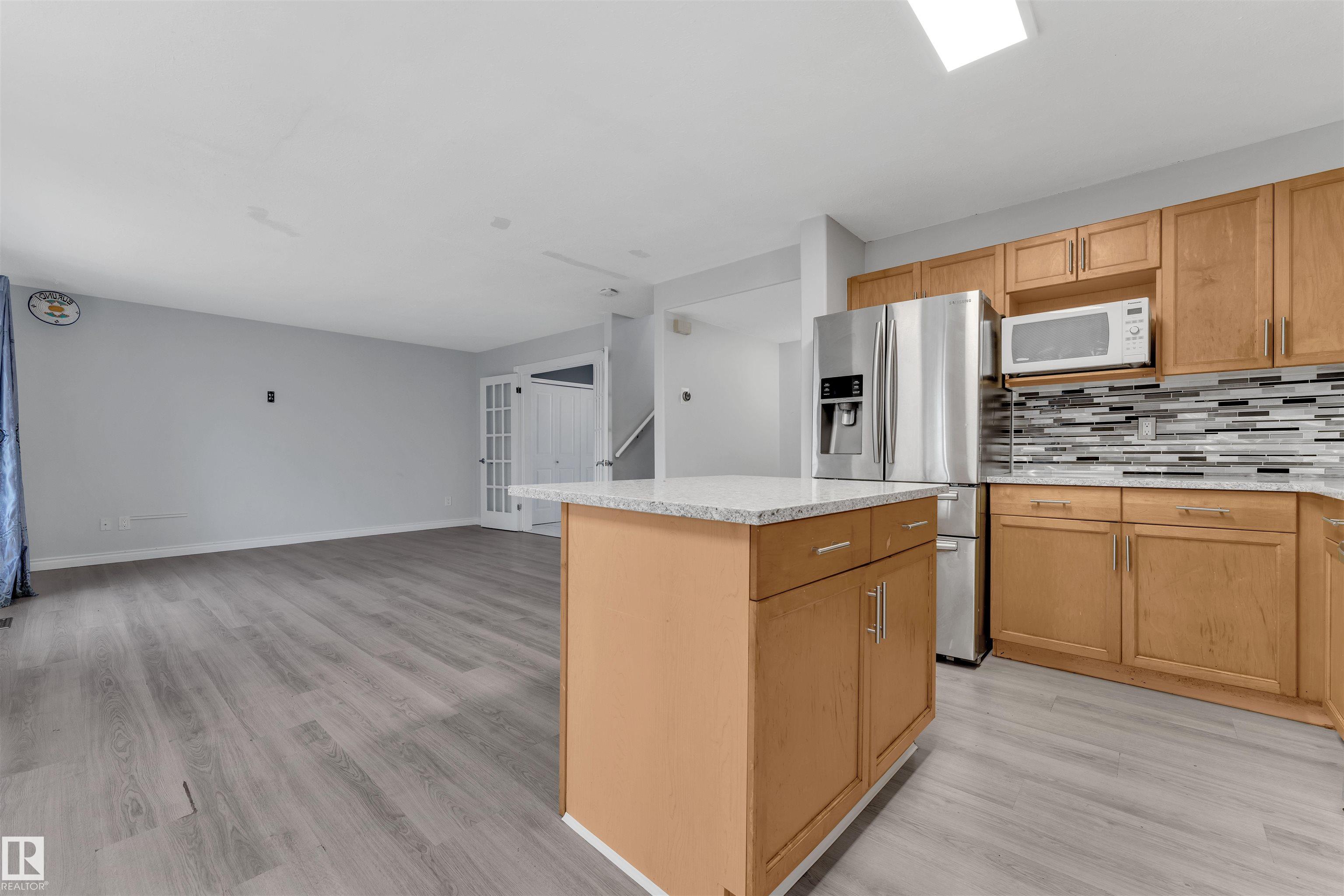 Photo 34 at 3323 26 Avenue NW, Silver Berry, Edmonton