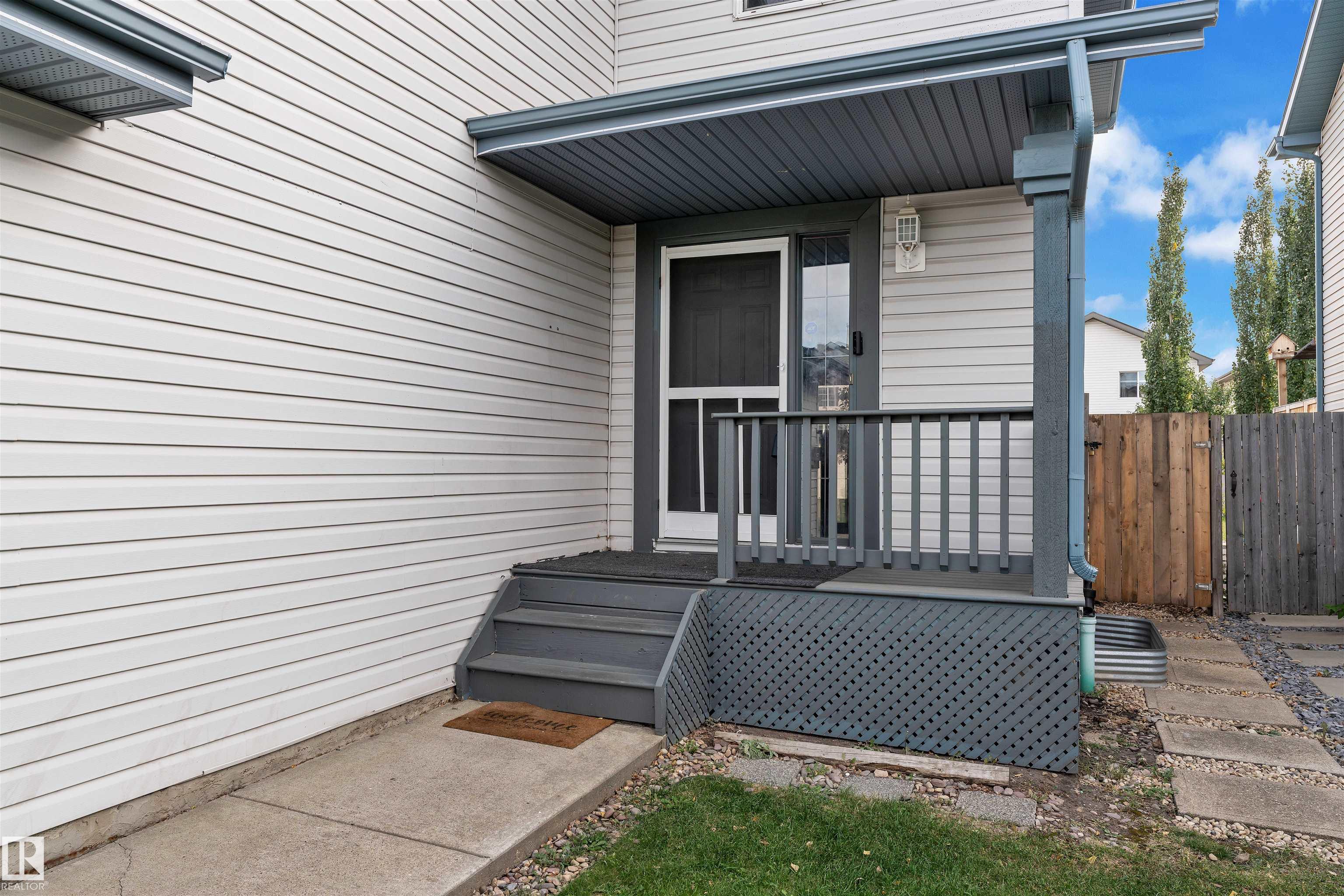 Photo 10 at 3323 26 Avenue NW, Silver Berry, Edmonton