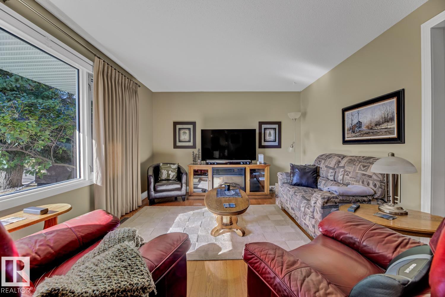 Photo 28 at 1015 Parker Drive, Westboro, Sherwood Park