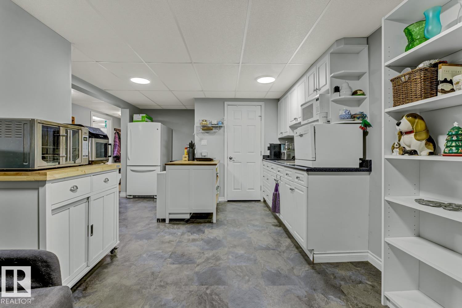 Photo 38 at 1015 Parker Drive, Westboro, Sherwood Park