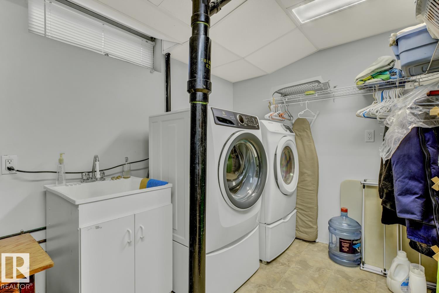 Photo 44 at 1015 Parker Drive, Westboro, Sherwood Park