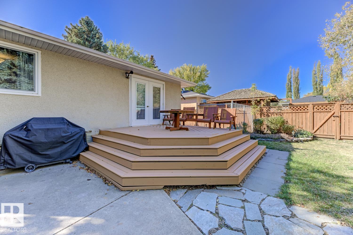 Photo 6 at 1015 Parker Drive, Westboro, Sherwood Park