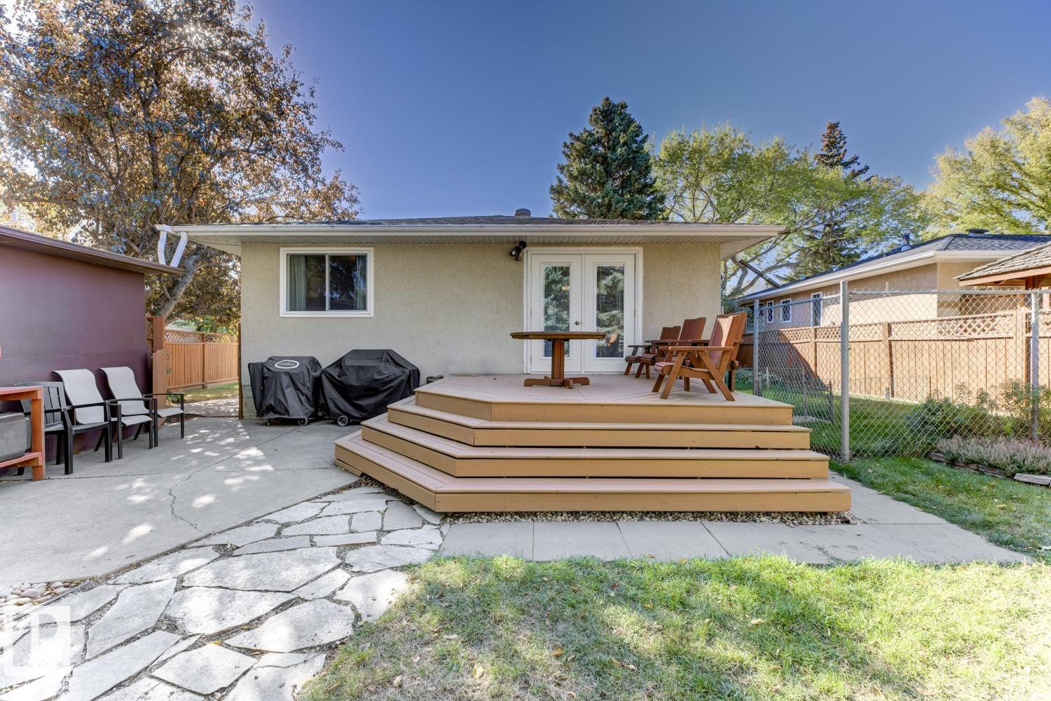 Photo 9 at 1015 Parker Drive, Westboro, Sherwood Park