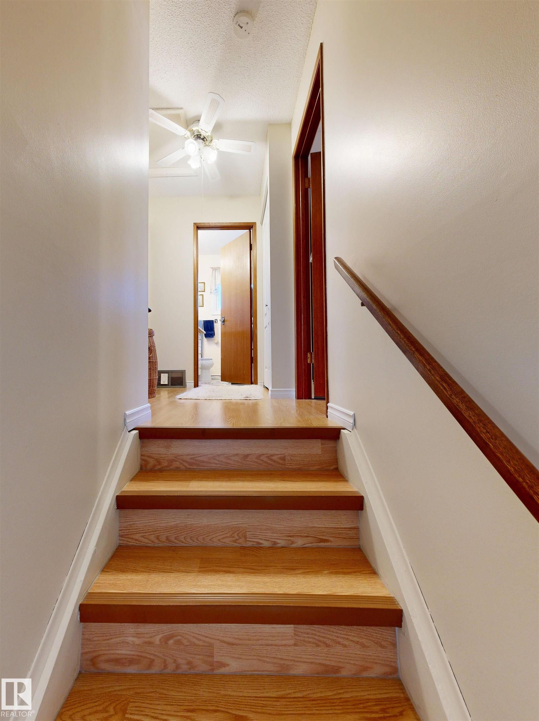 Photo 11 at 16 Gatewood Avenue, Grandin, St. Albert