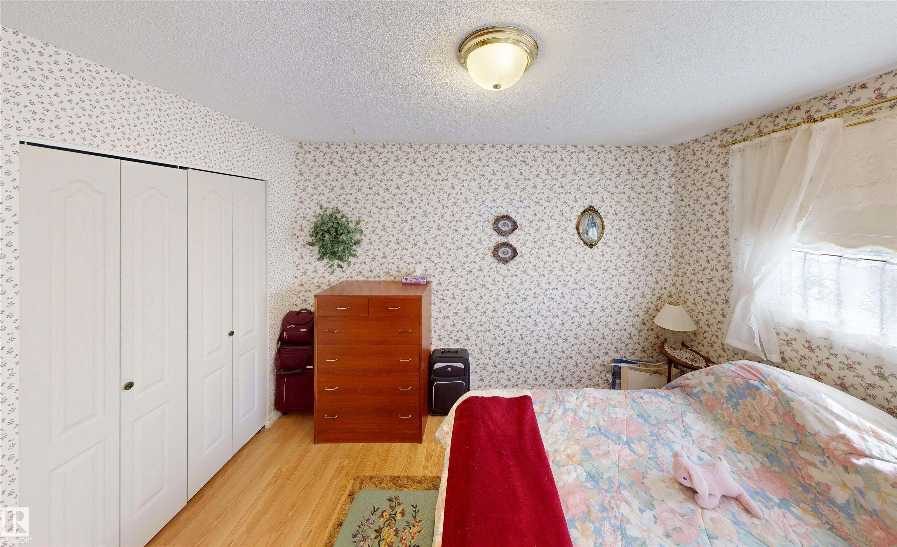 Photo 15 at 16 Gatewood Avenue, Grandin, St. Albert