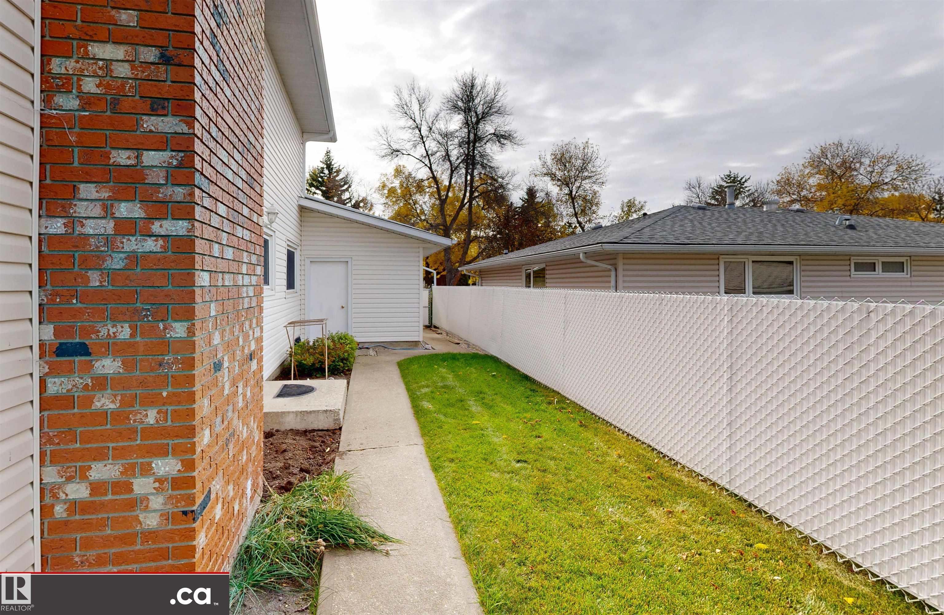 Photo 34 at 16 Gatewood Avenue, Grandin, St. Albert