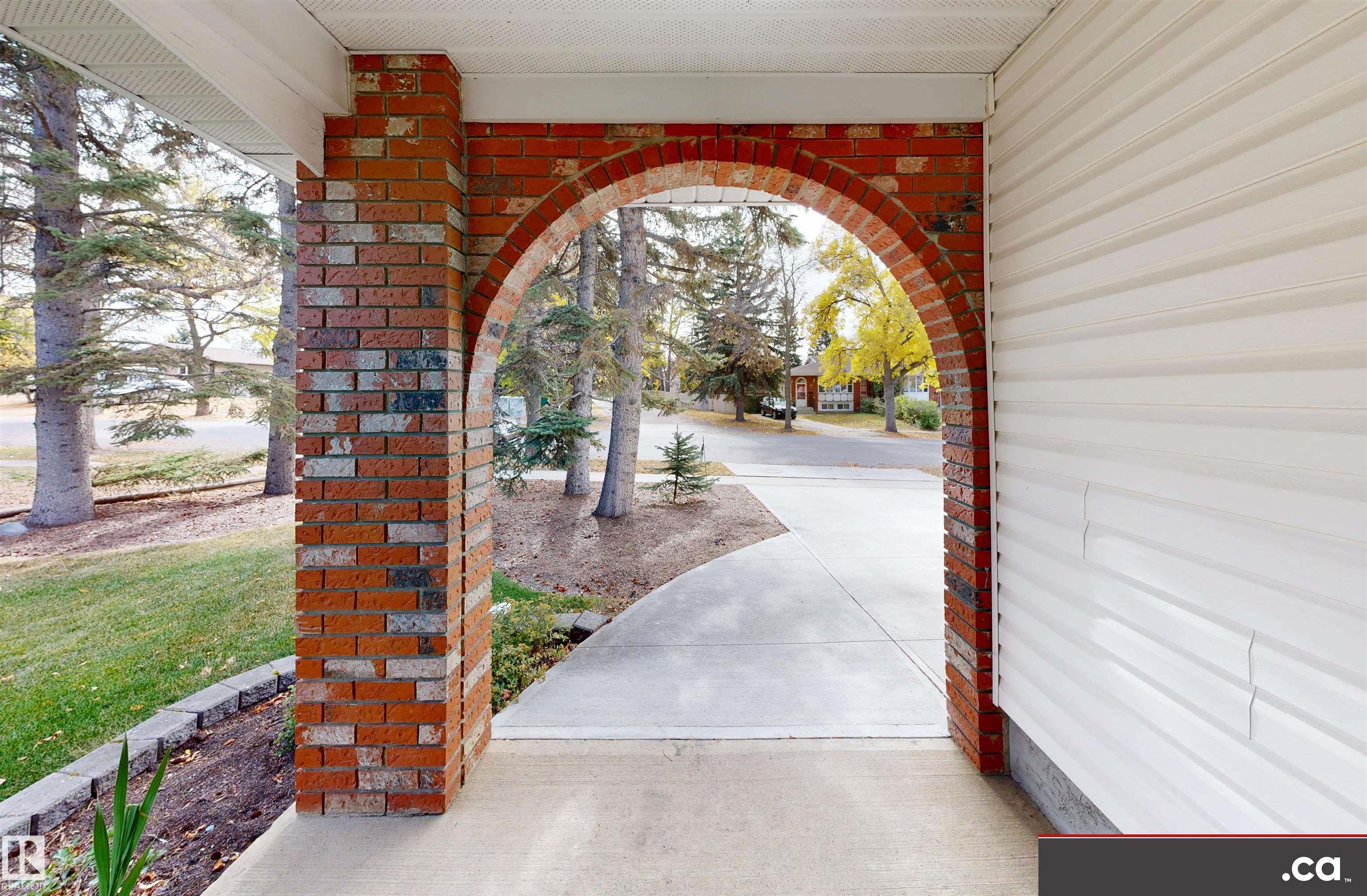 Photo 35 at 16 Gatewood Avenue, Grandin, St. Albert