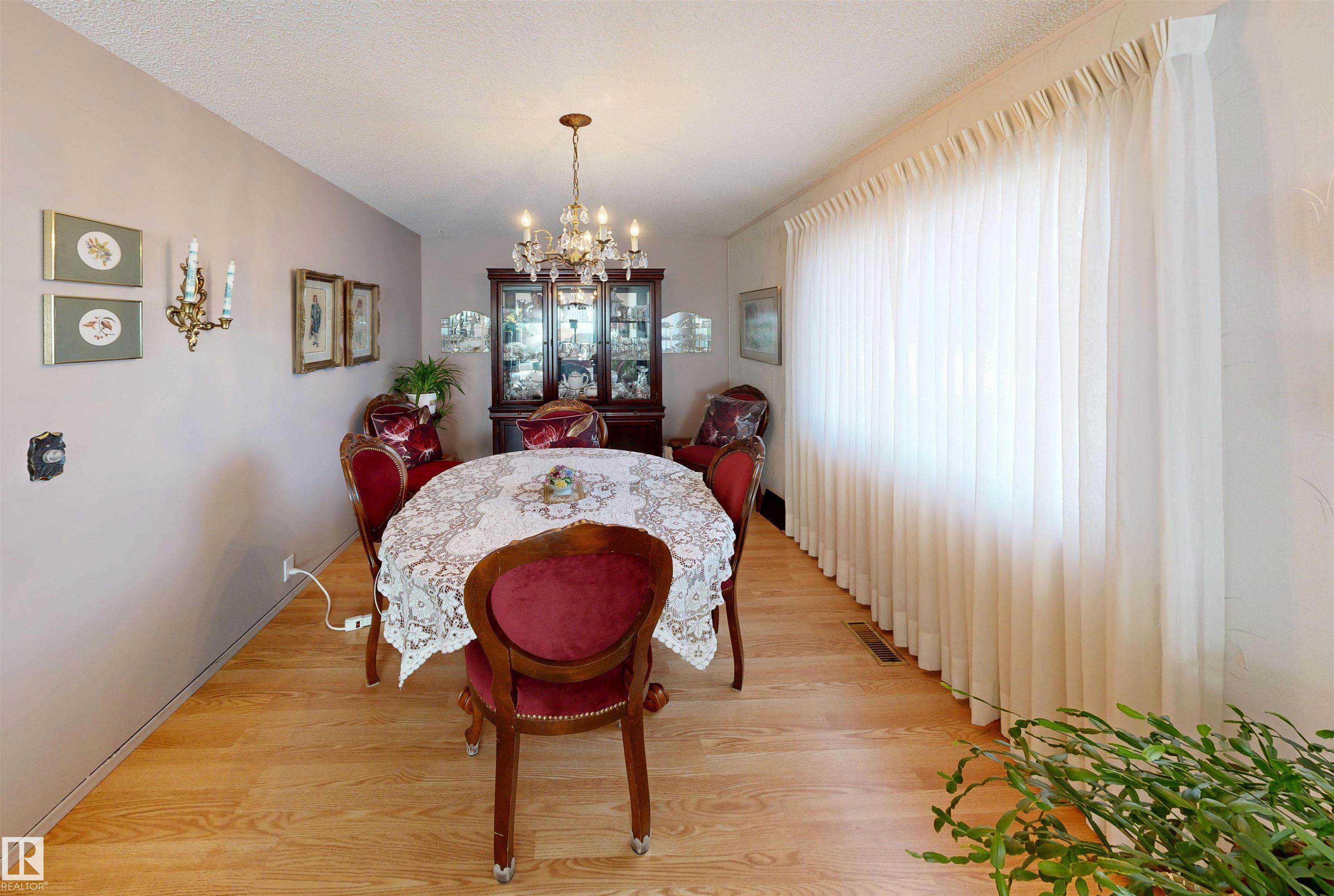 Photo 7 at 16 Gatewood Avenue, Grandin, St. Albert