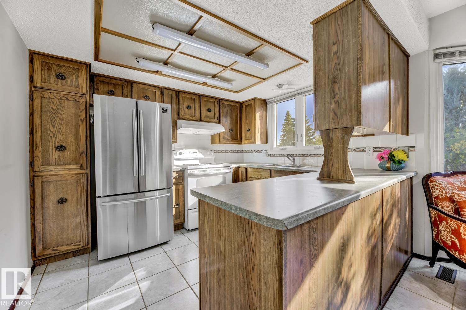 Photo 14 at 11105 20 Avenue NW, Skyrattler, Edmonton