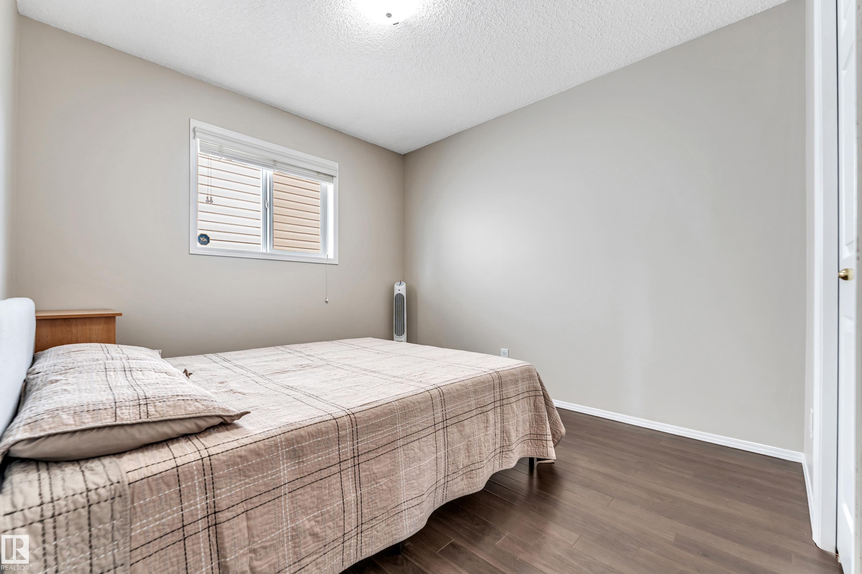 Photo 18 at 3320 27 Avenue NW, Silver Berry, Edmonton