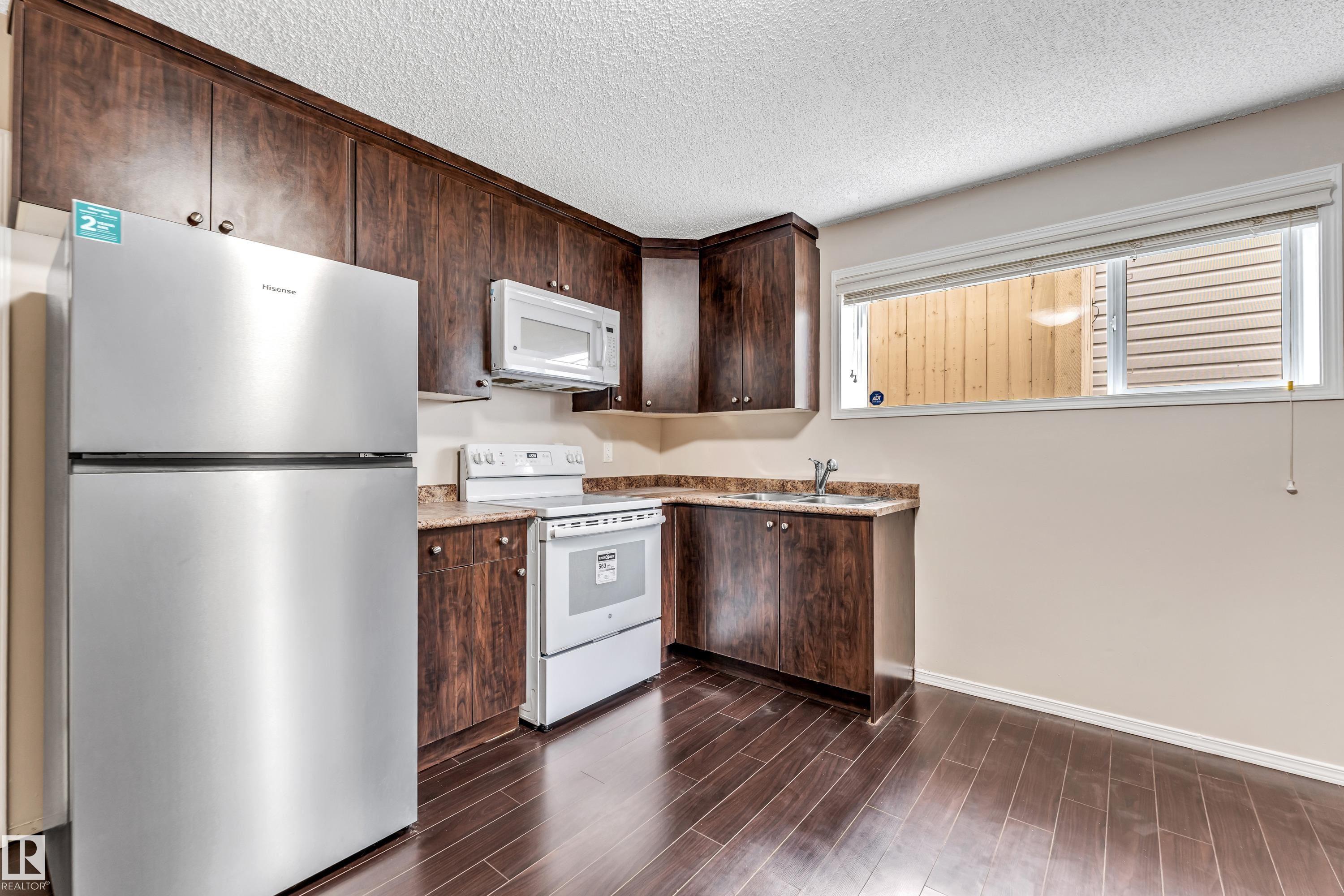 Photo 36 at 3320 27 Avenue NW, Silver Berry, Edmonton