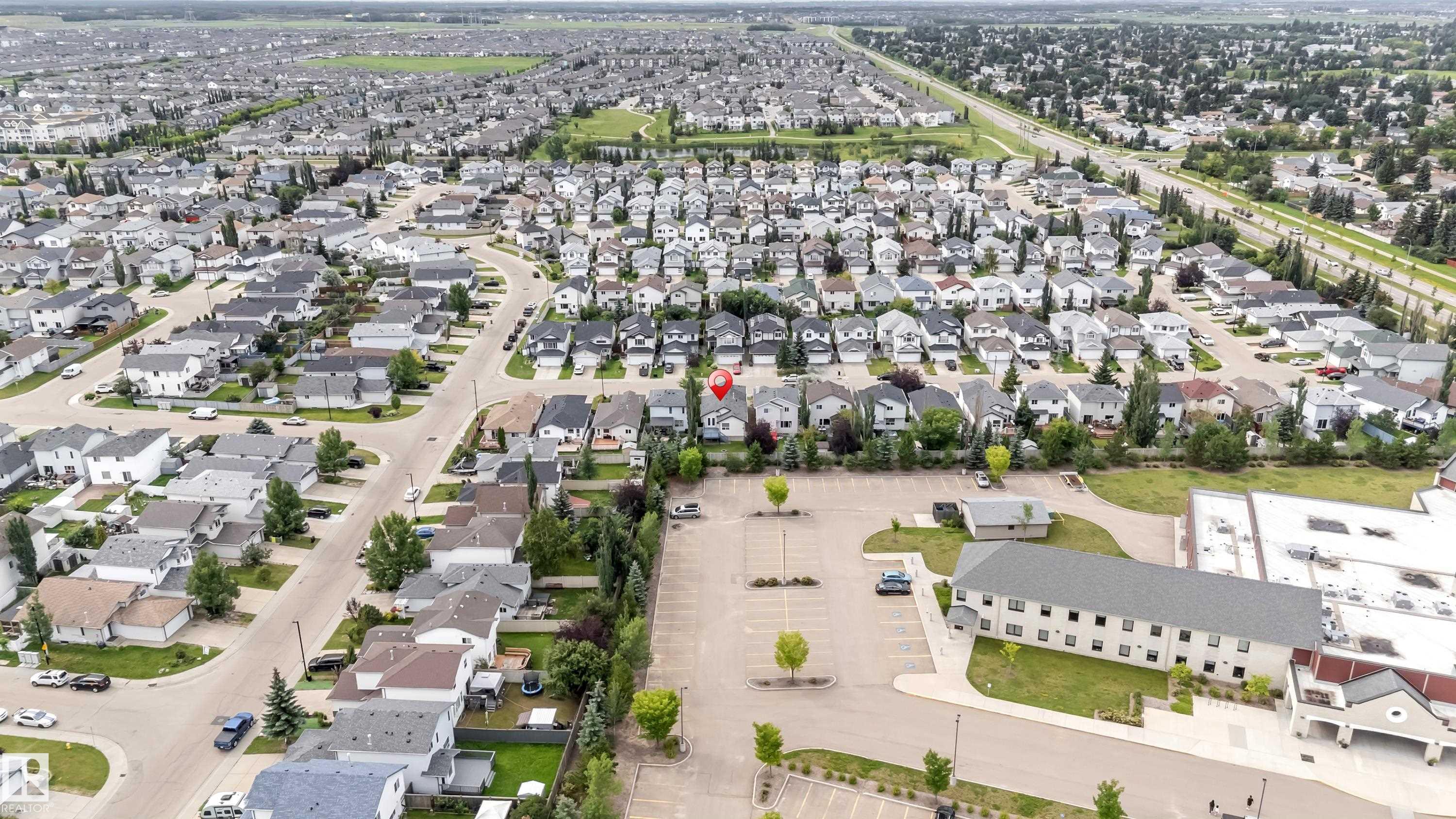 Photo 10 at 3320 27 Avenue NW, Silver Berry, Edmonton