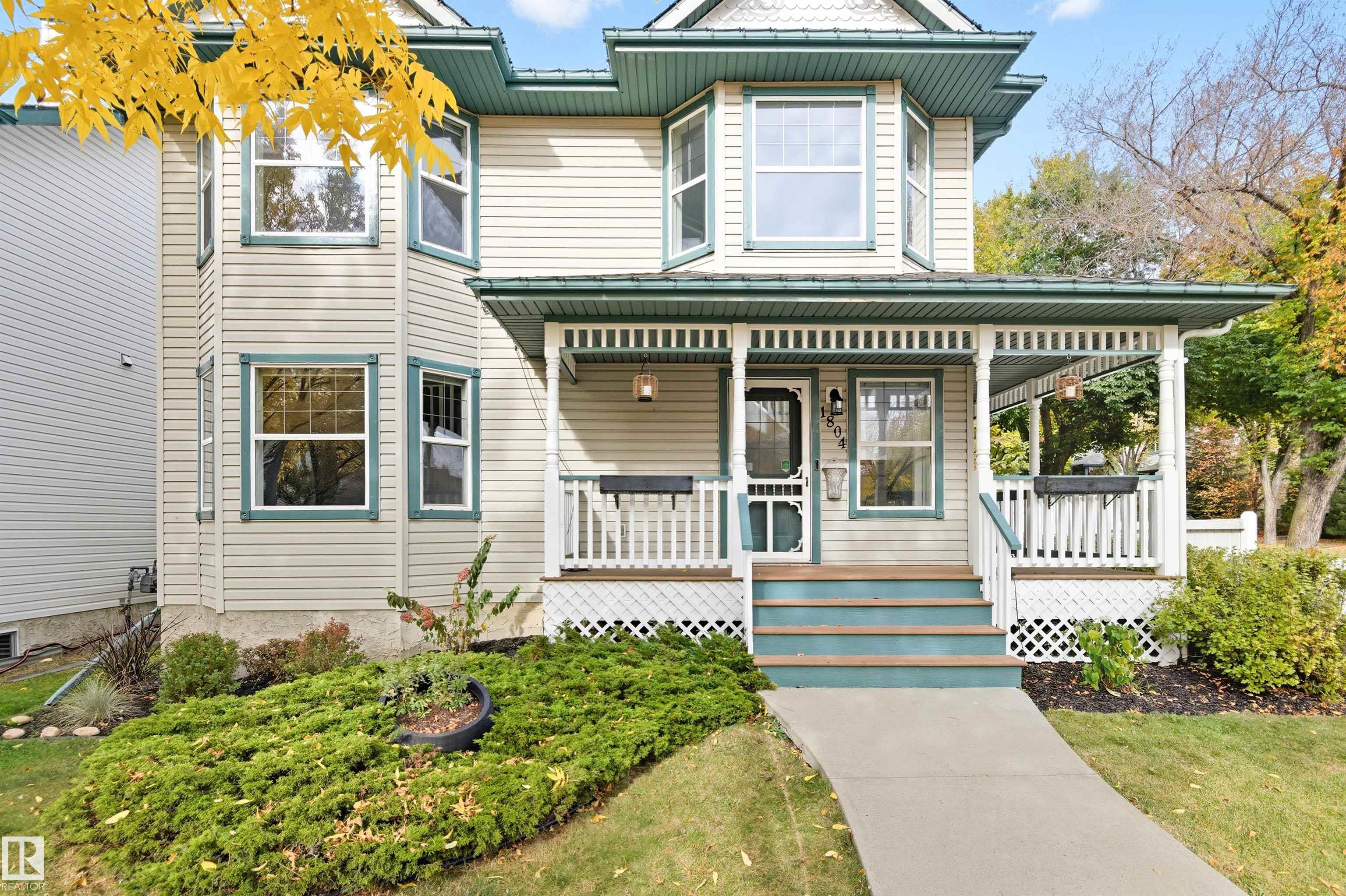 Photo 2 at 1804 Tanner Wynd NW, Terwillegar Towne, Edmonton
