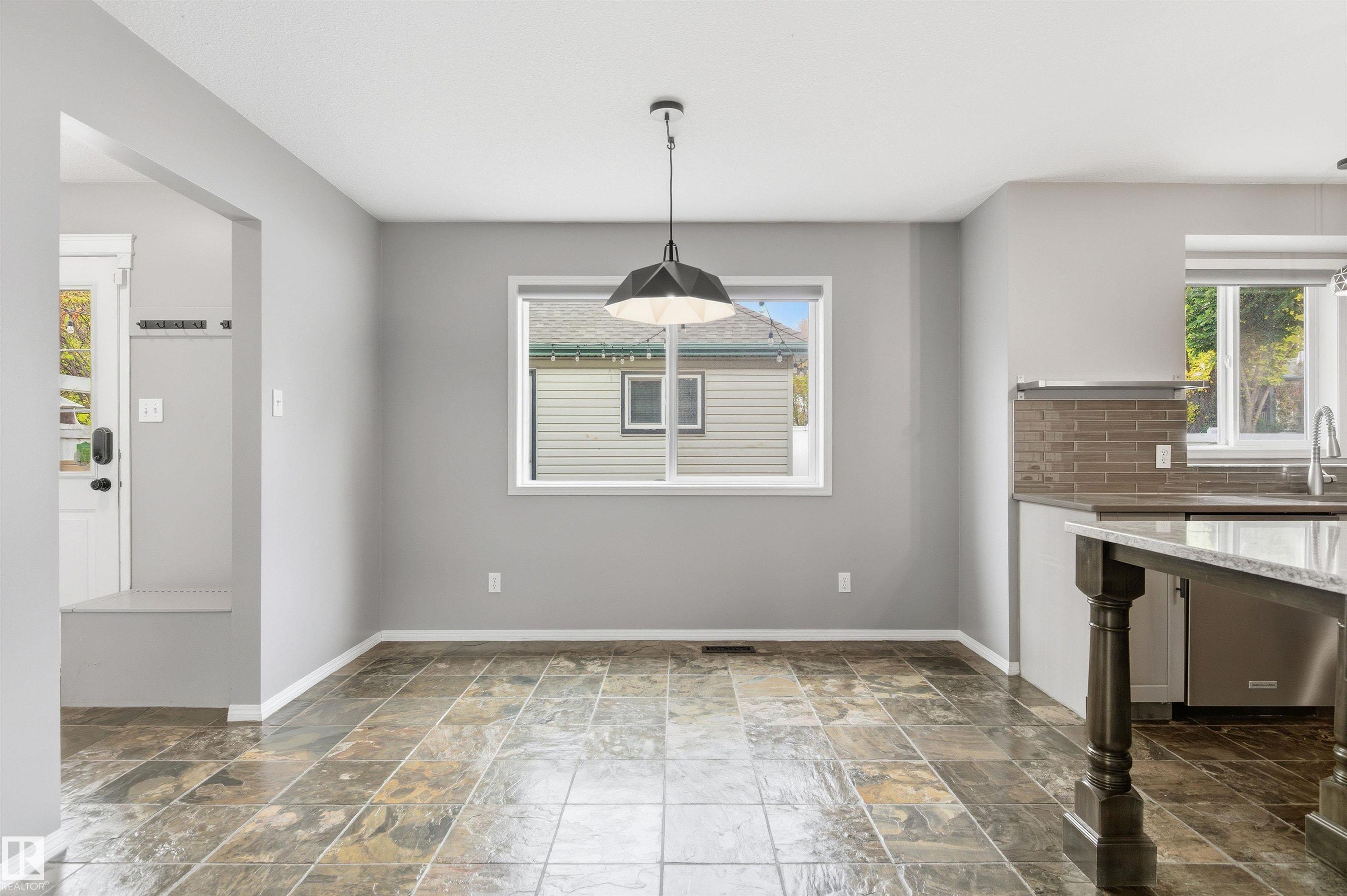 Photo 14 at 1804 Tanner Wynd NW, Terwillegar Towne, Edmonton