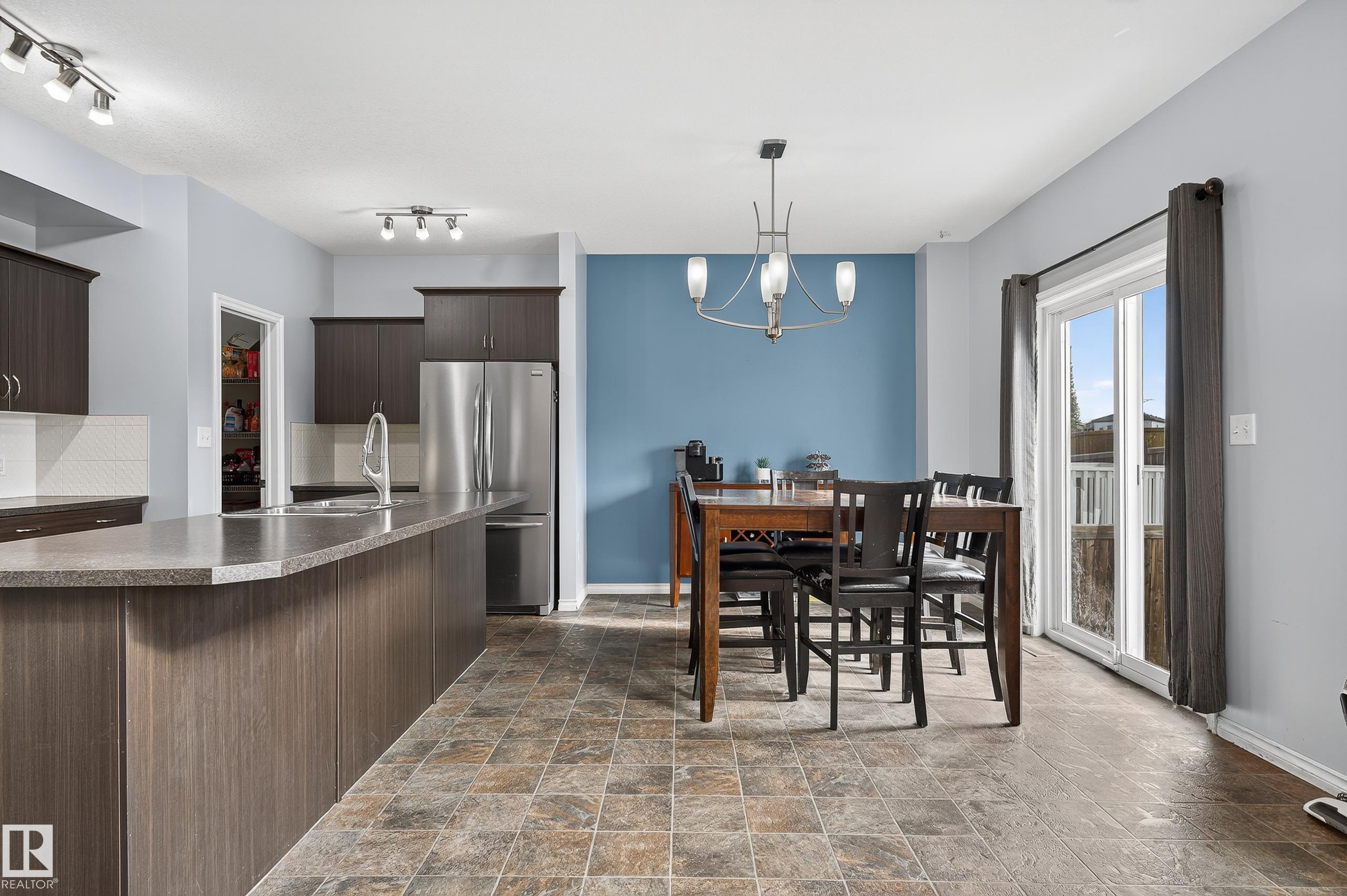 Photo 4 at 99 Dalquist Bay, Tribute, Leduc